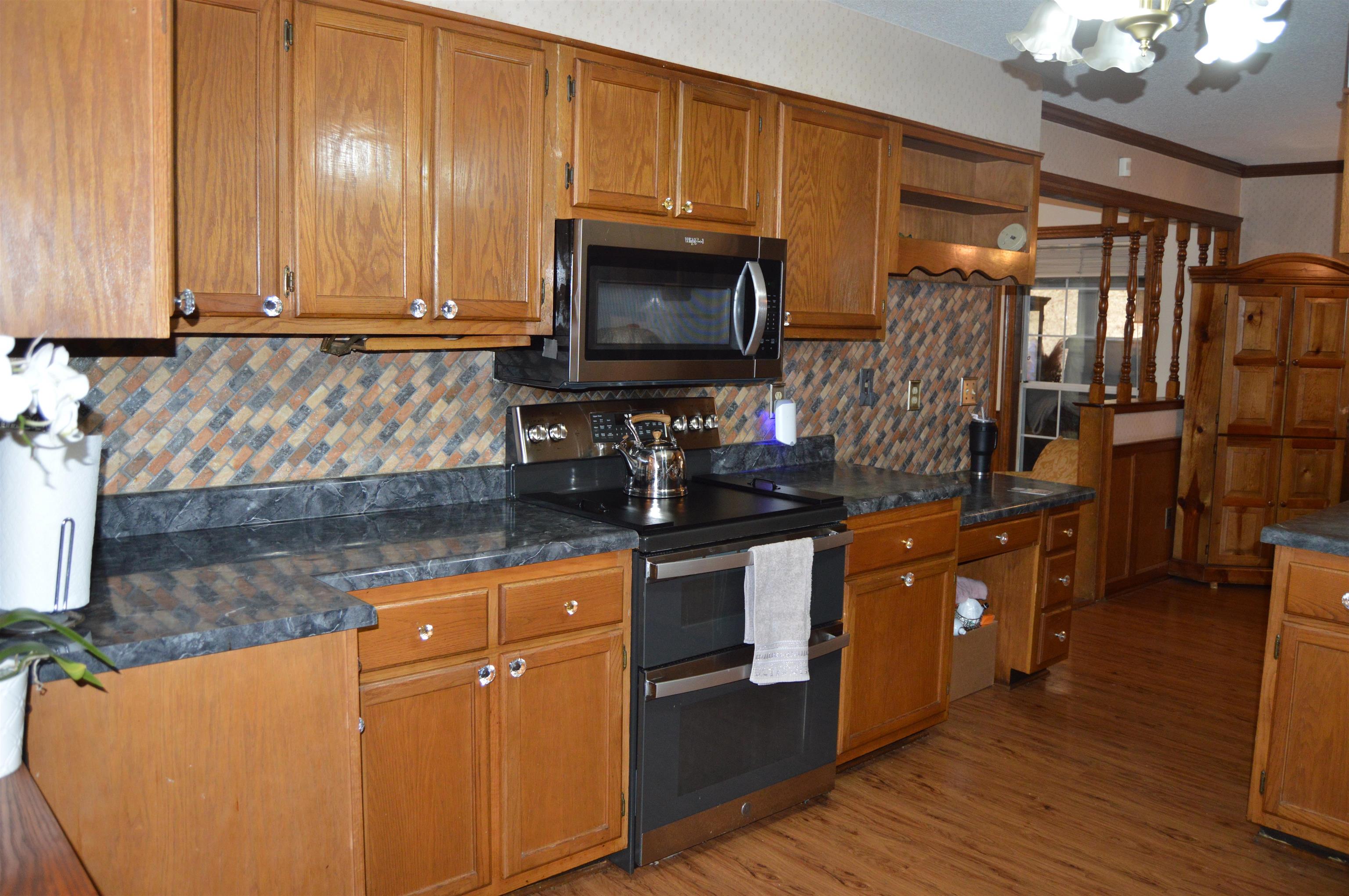 7038 Baintree Cv Property Photo 12