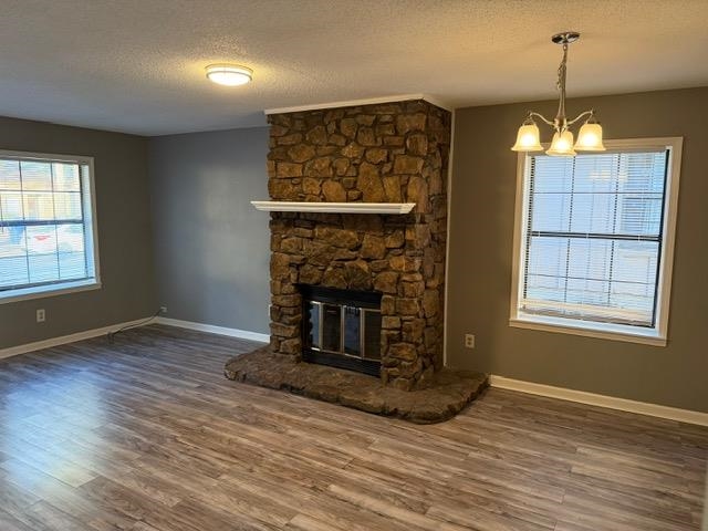 6989 Amberly Way Dr Property Photo 4