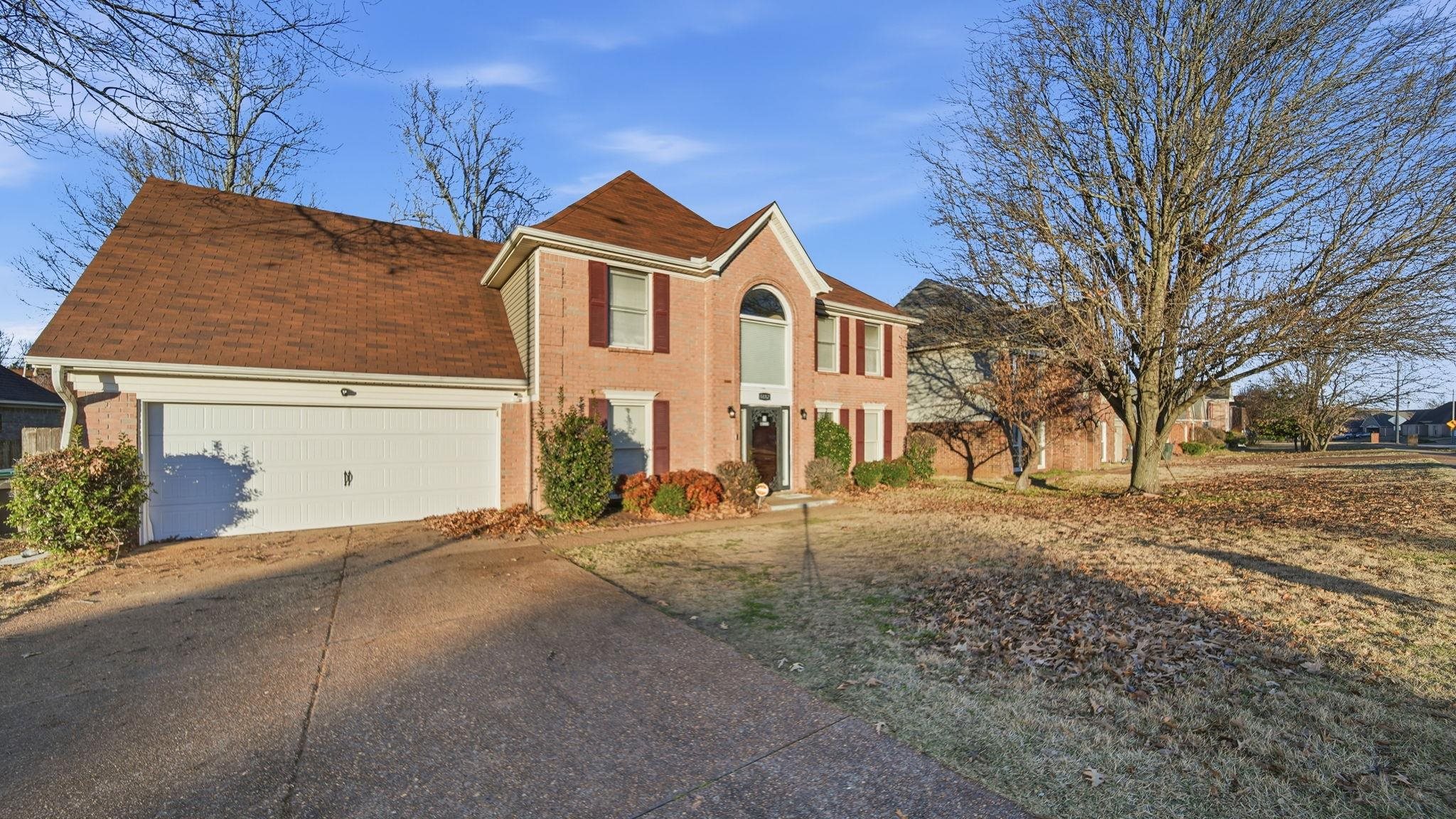 8882 Chimneyrock Blvd Property Photo 3
