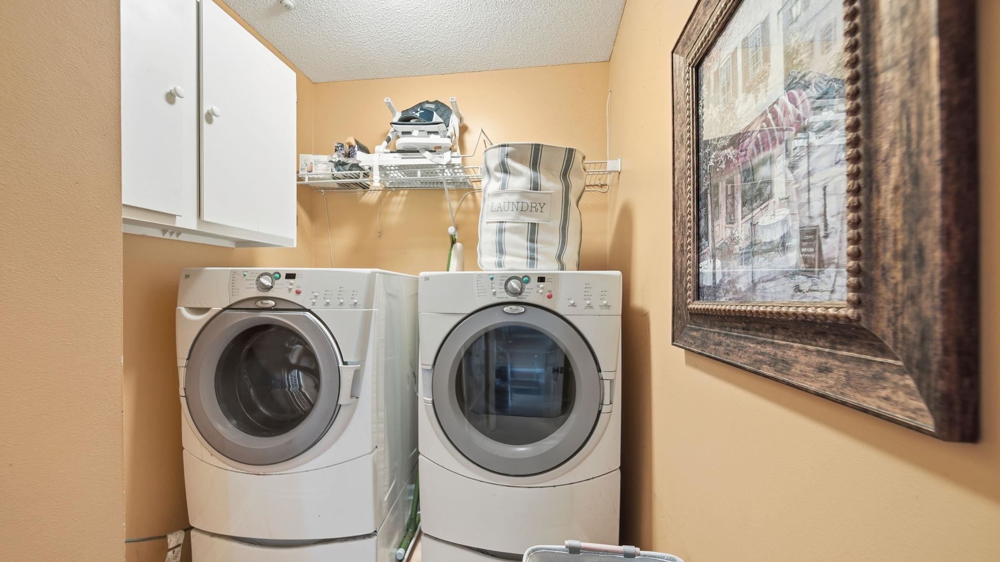 8882 Chimneyrock Blvd Property Photo 18