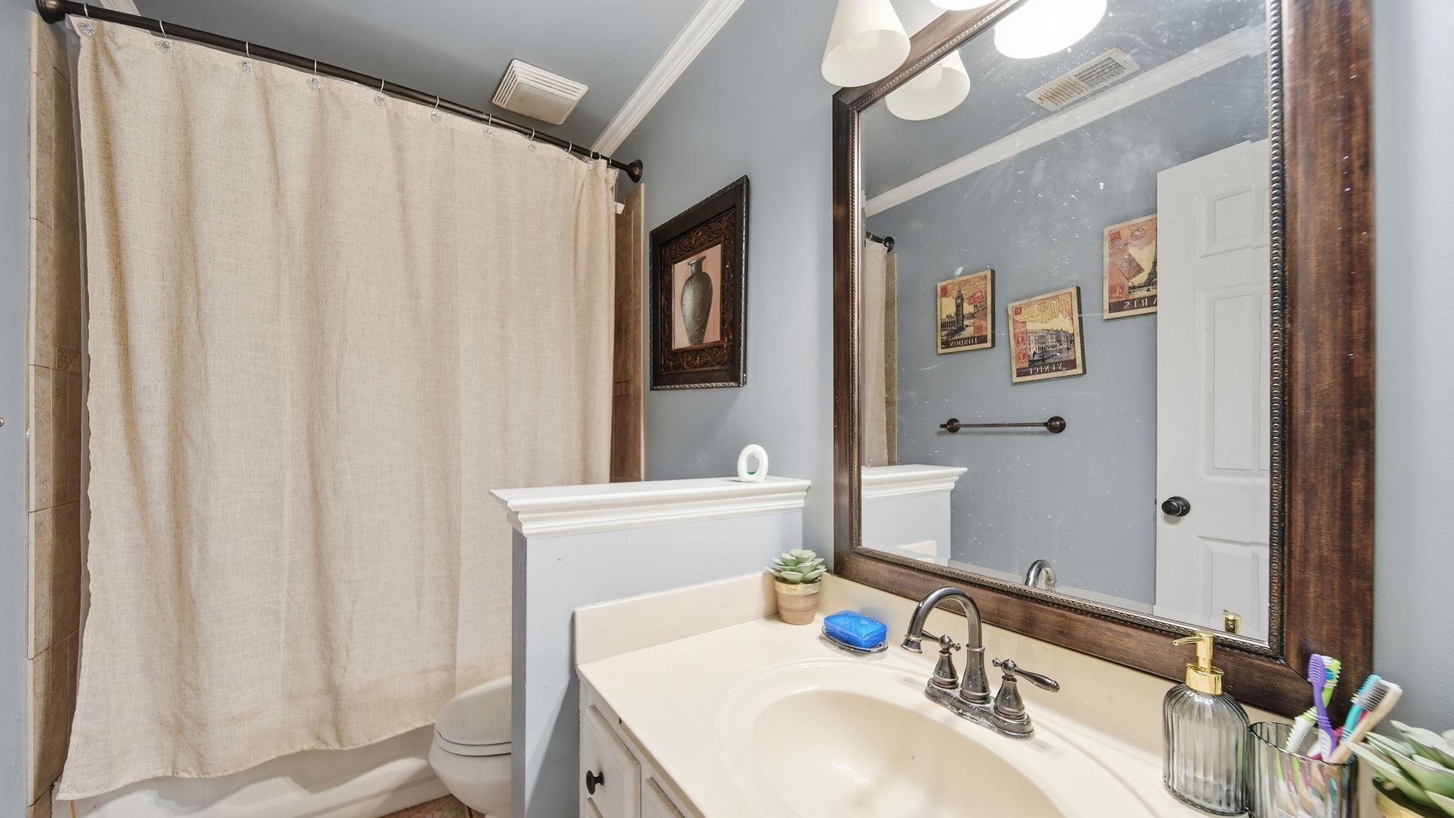 8882 Chimneyrock Blvd Property Photo 28