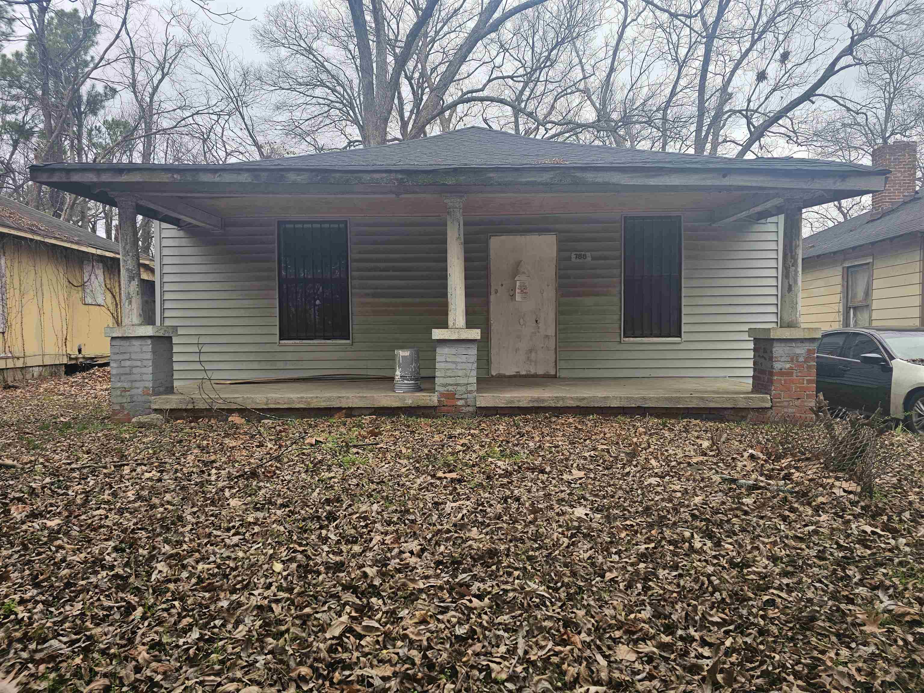 788 E Waldorf Ave Property Photo 1
