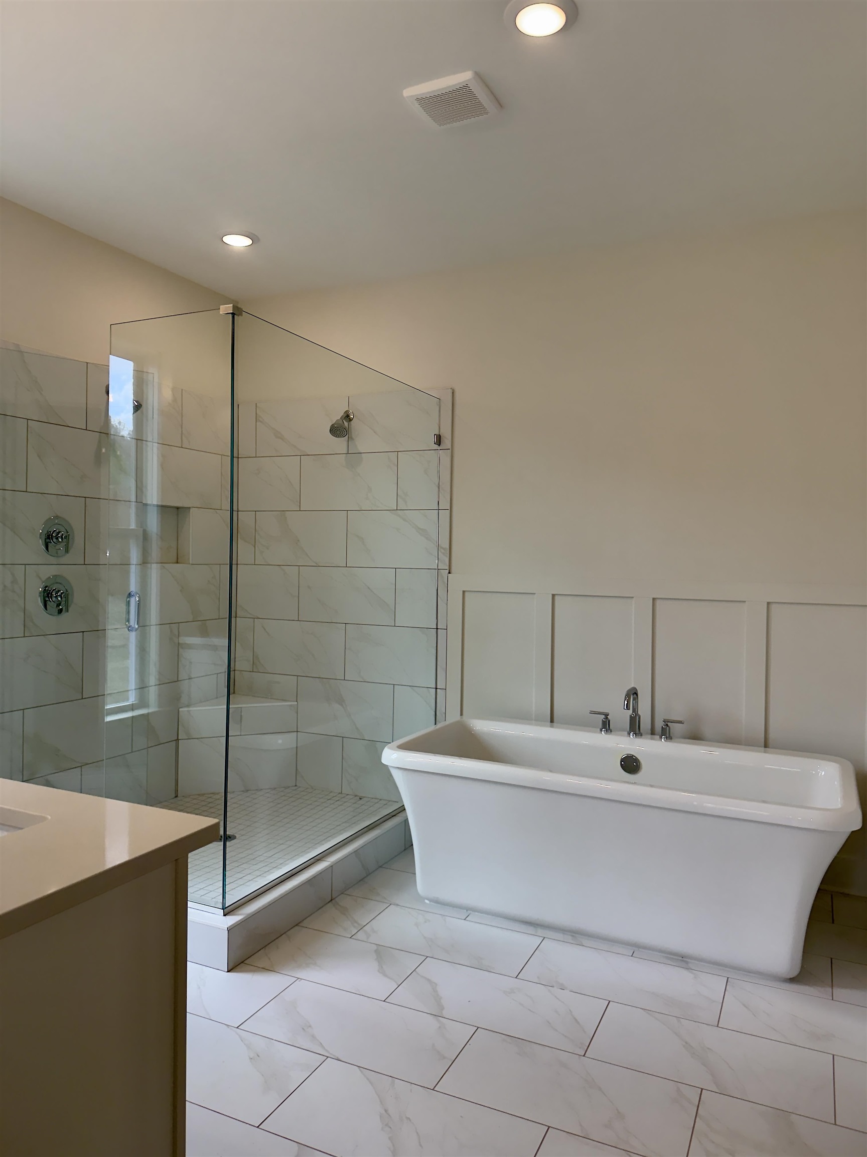 5555 Heather Oak Dr Property Photo 9