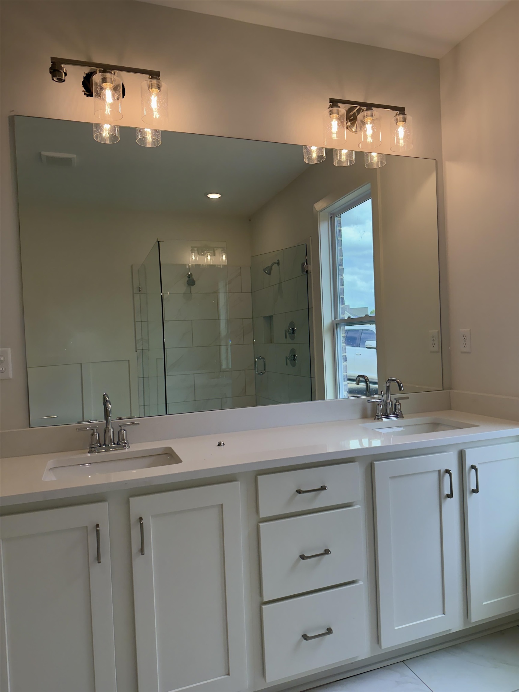 5555 Heather Oak Dr Property Photo 10