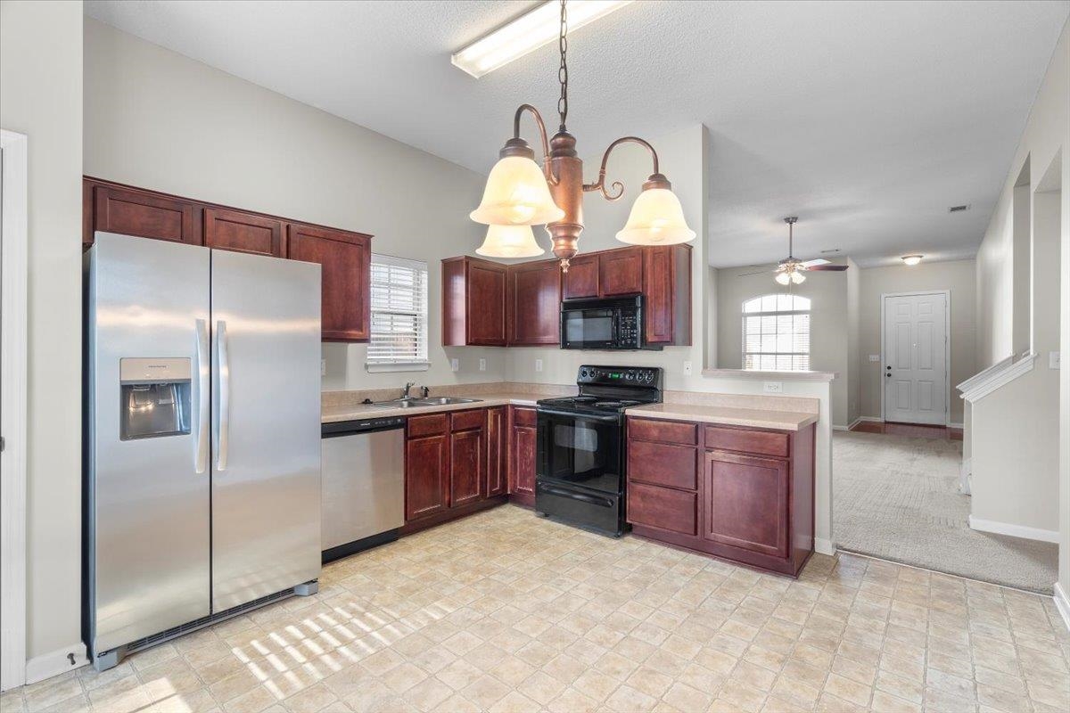 7149 Chena Bay Ln Property Photo 3