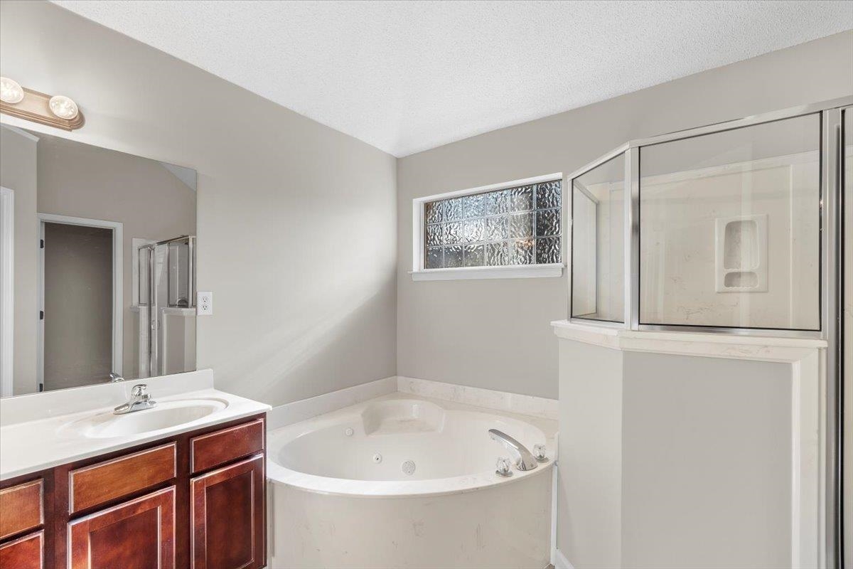 7149 Chena Bay Ln Property Photo 7