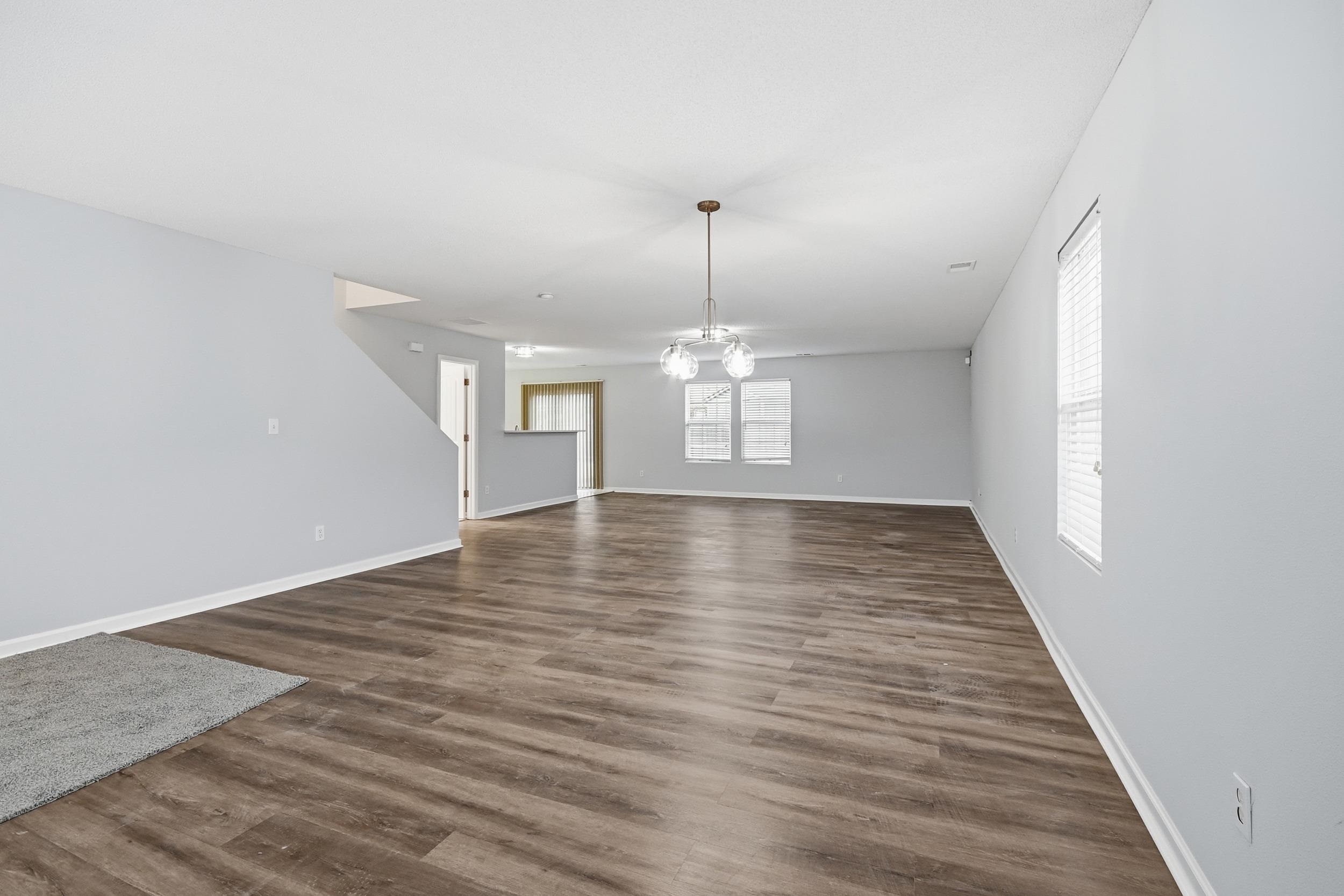 7743 Freehold Dr Property Photo 6