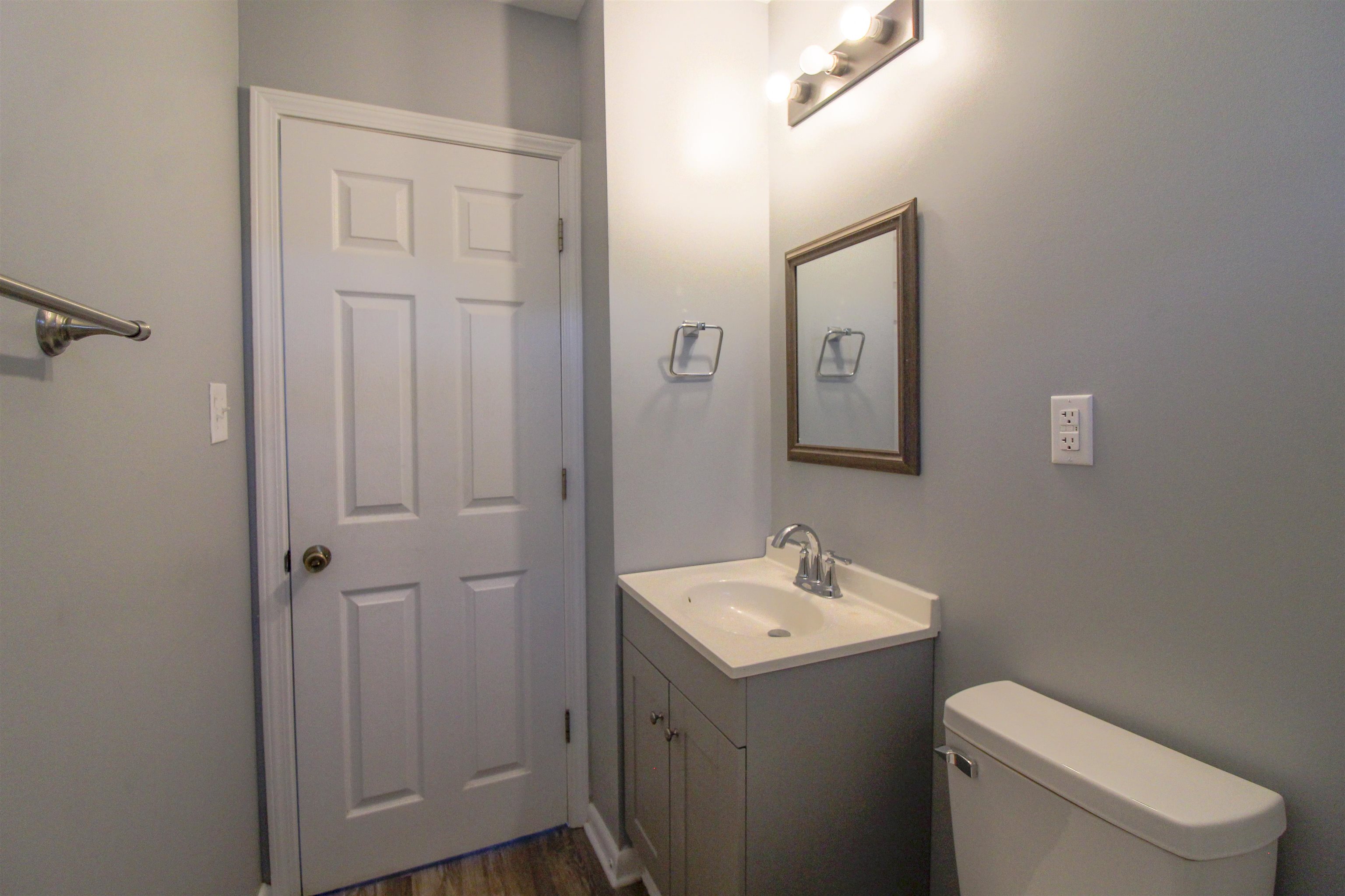 284 Highland St Property Photo 15