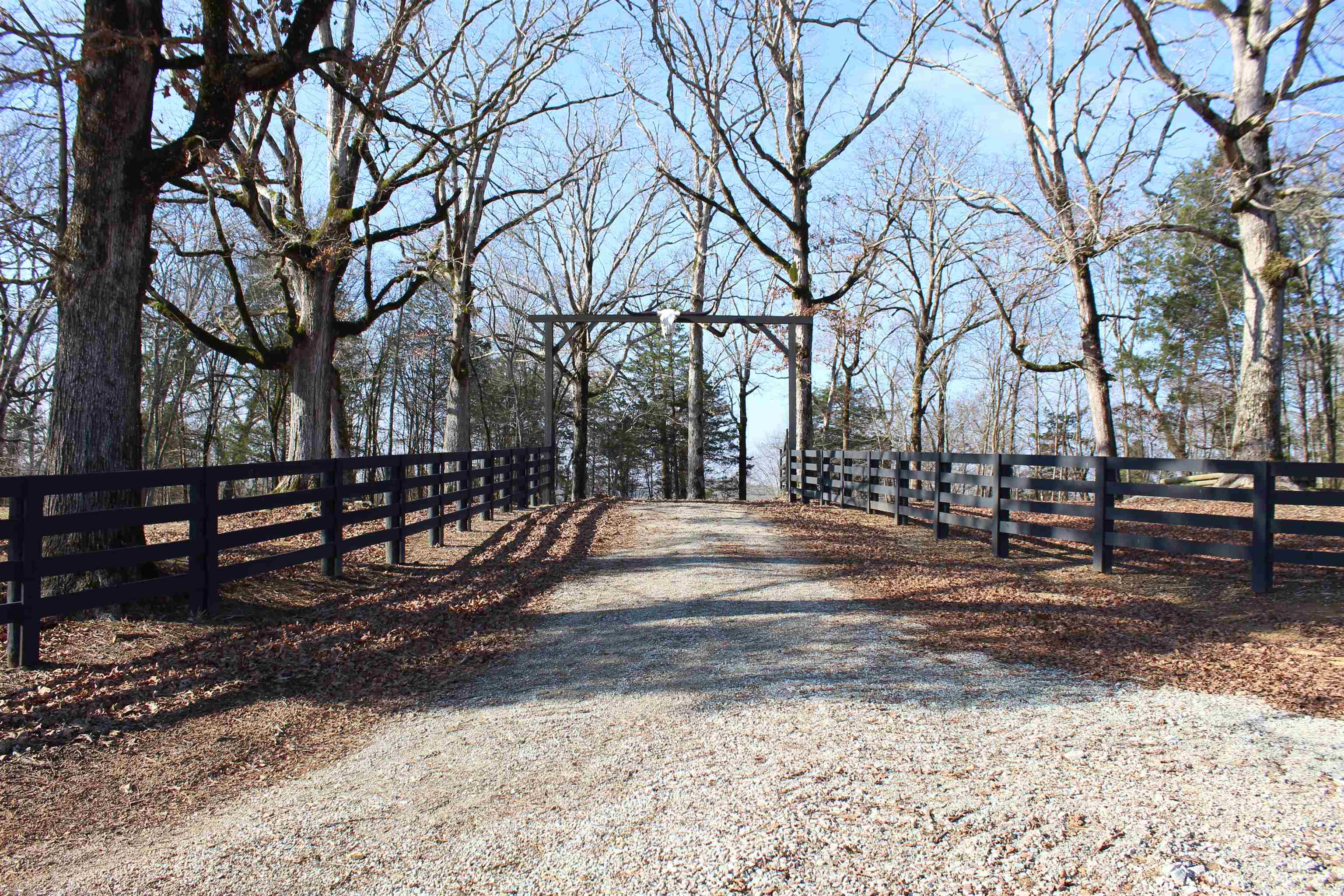 1275 Nance Bend Rd Property Photo 2