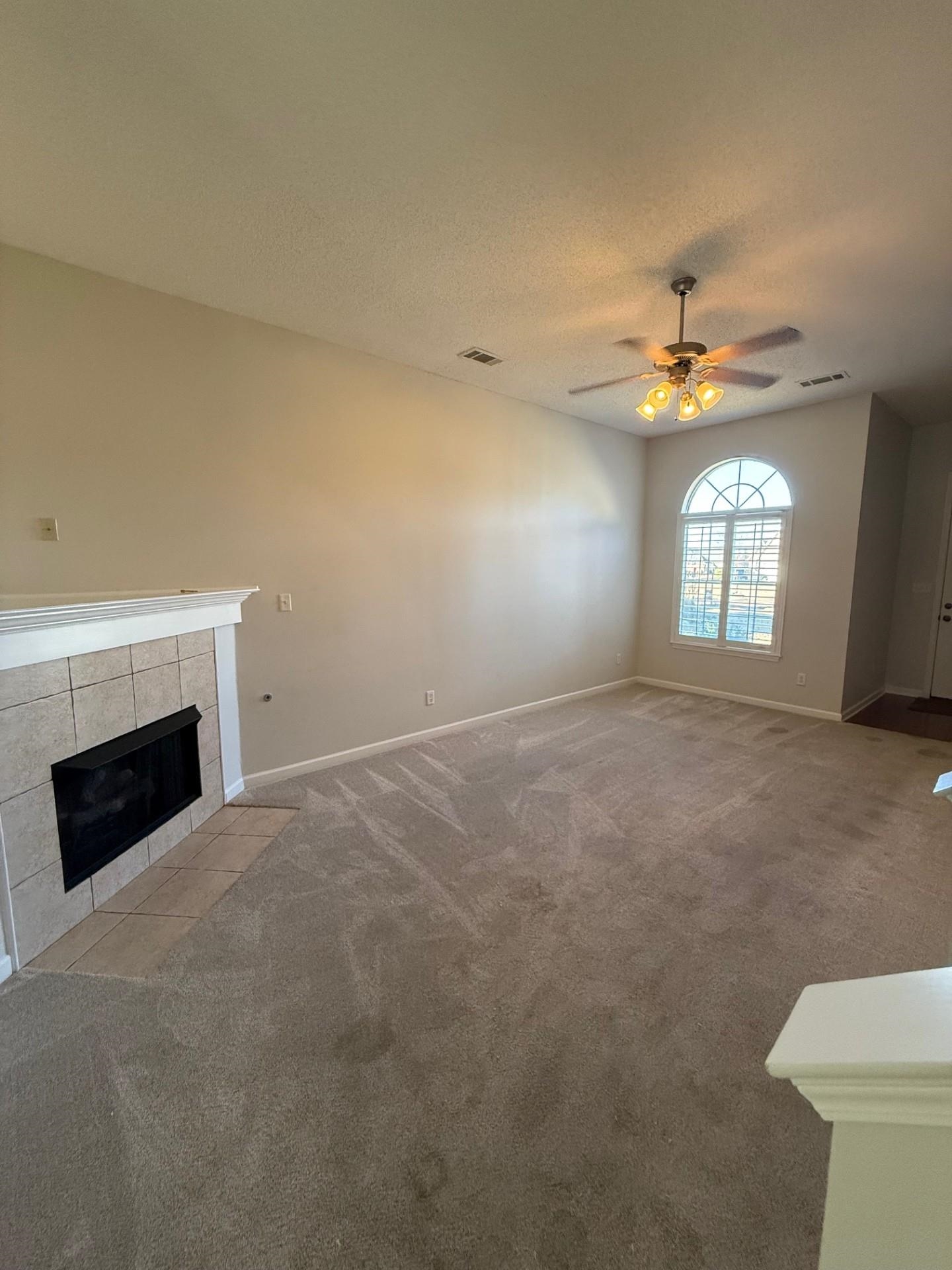 1274 Jackson Pond Cir Property Photo 5
