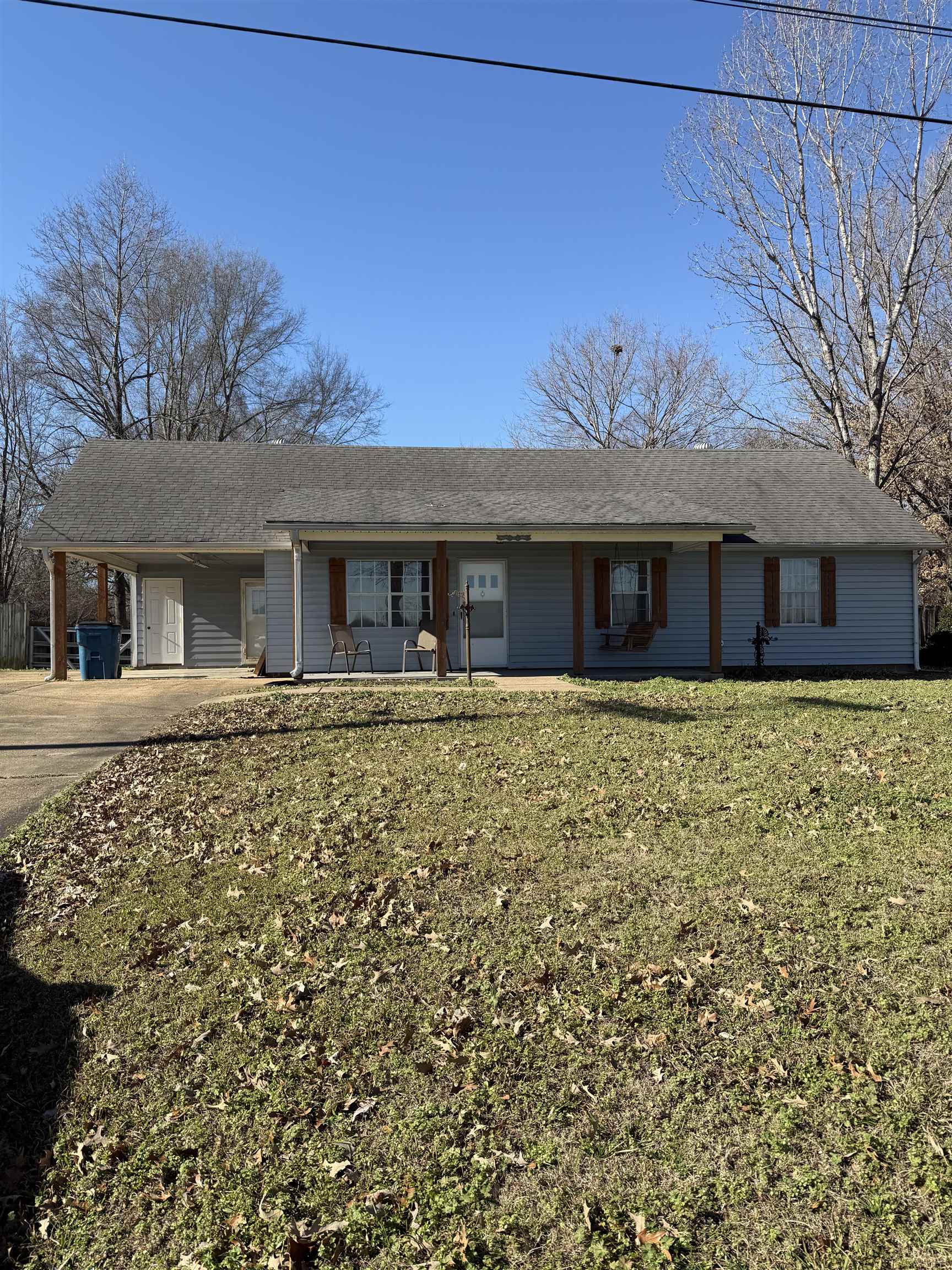 417 TURNER LN Property Photo 1