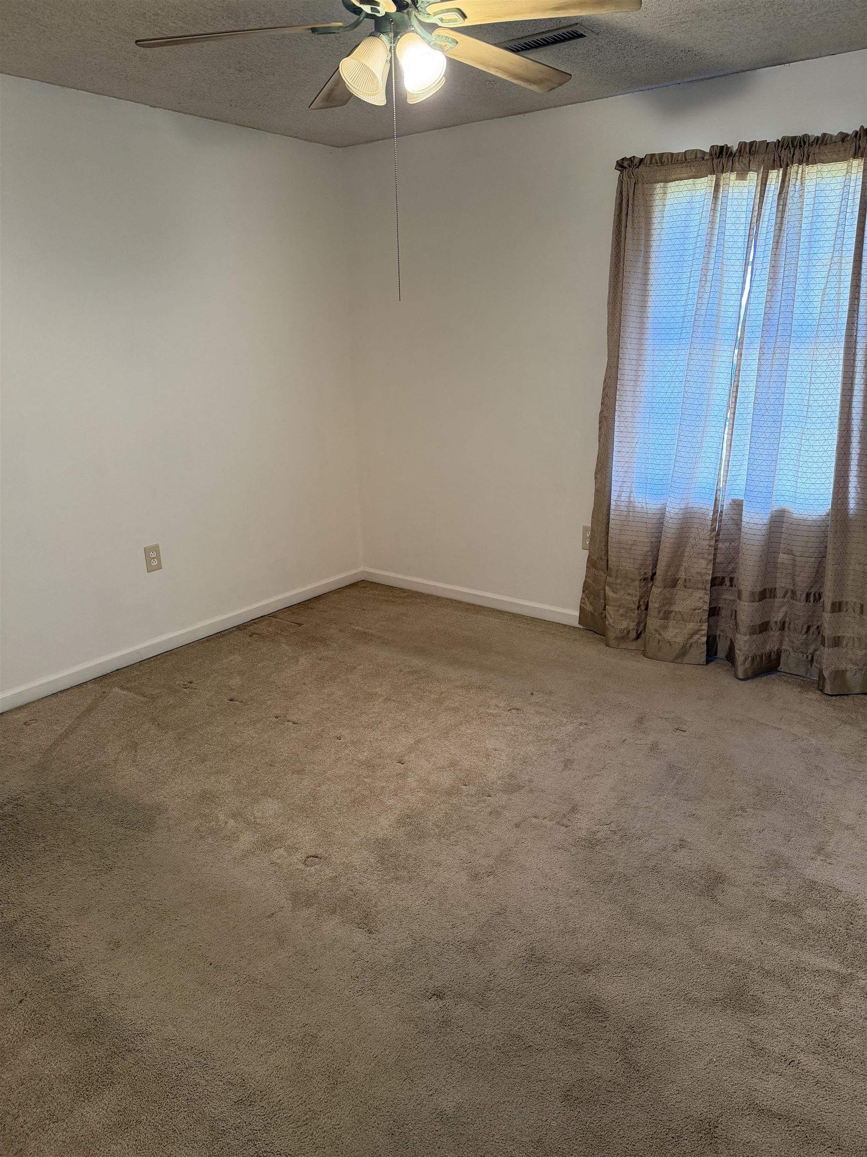 417 Turner Ln Property Photo 11