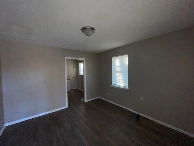 2365 Dexter Ave Property Photo 6