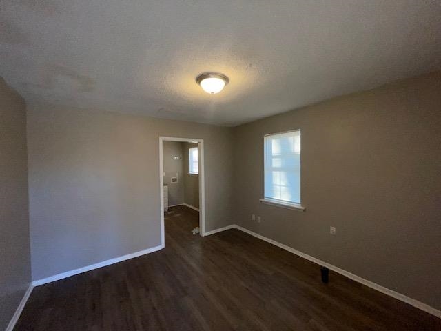 2365 Dexter Ave Property Photo 7
