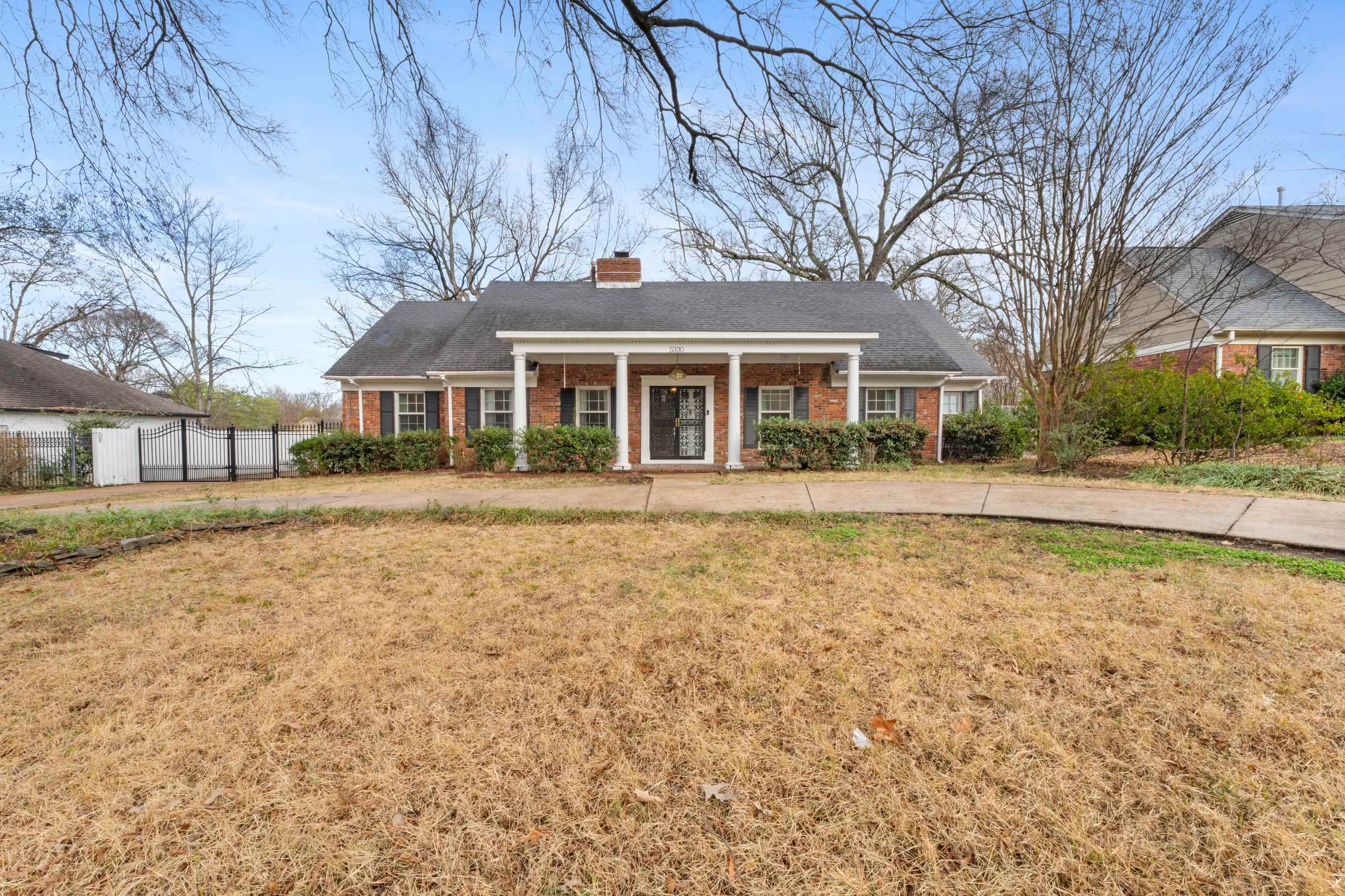 5330 WALNUT GROVE RD Property Photo 1