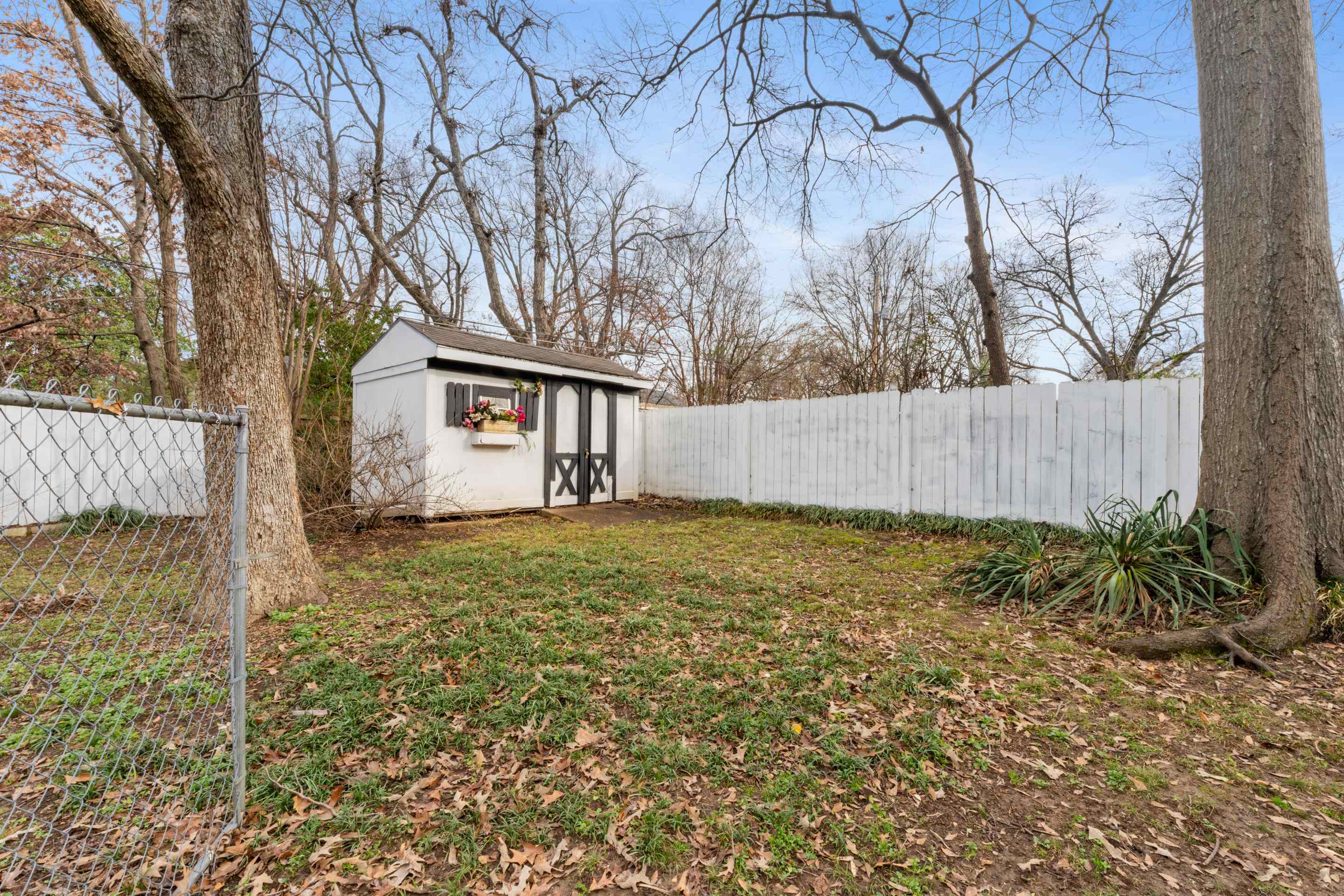 5330 Walnut Grove Rd Property Photo 25