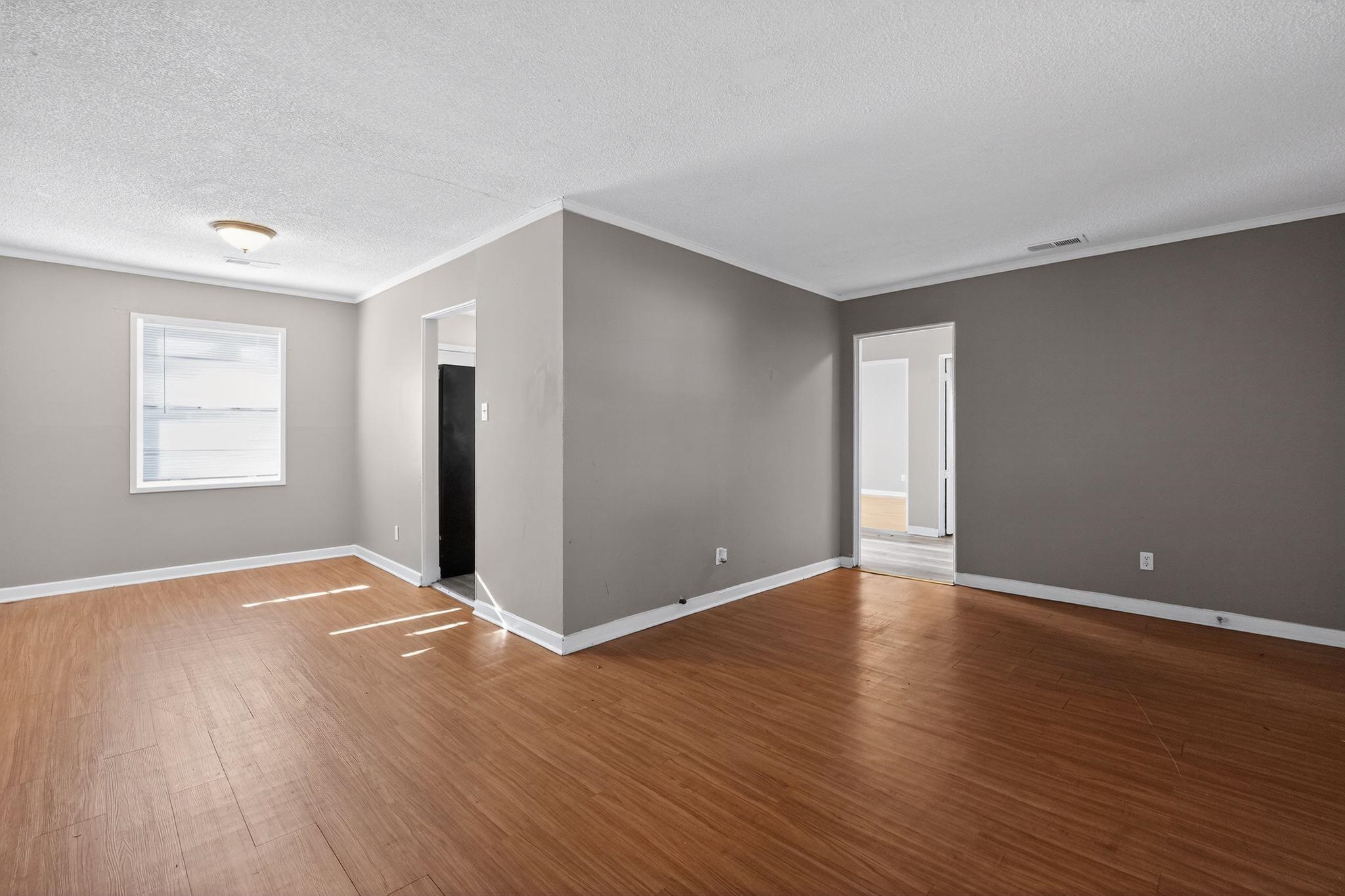 4089 Meadow Dr Property Photo 9