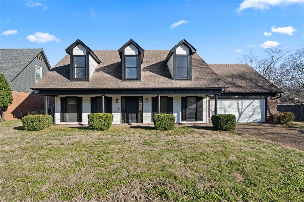300 Mysen Dr Property Photo 1