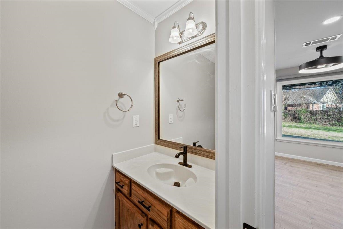 300 Mysen Dr Property Photo 15