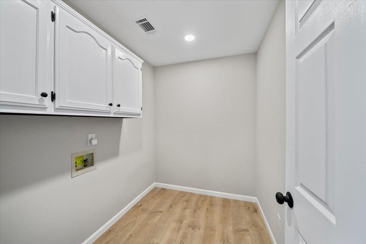 300 Mysen Dr Property Photo 21