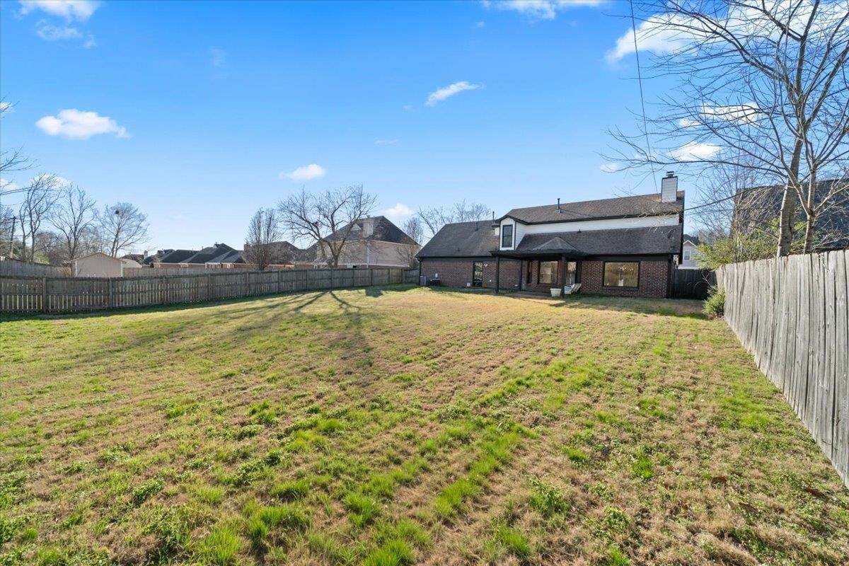 300 Mysen Dr Property Photo 24