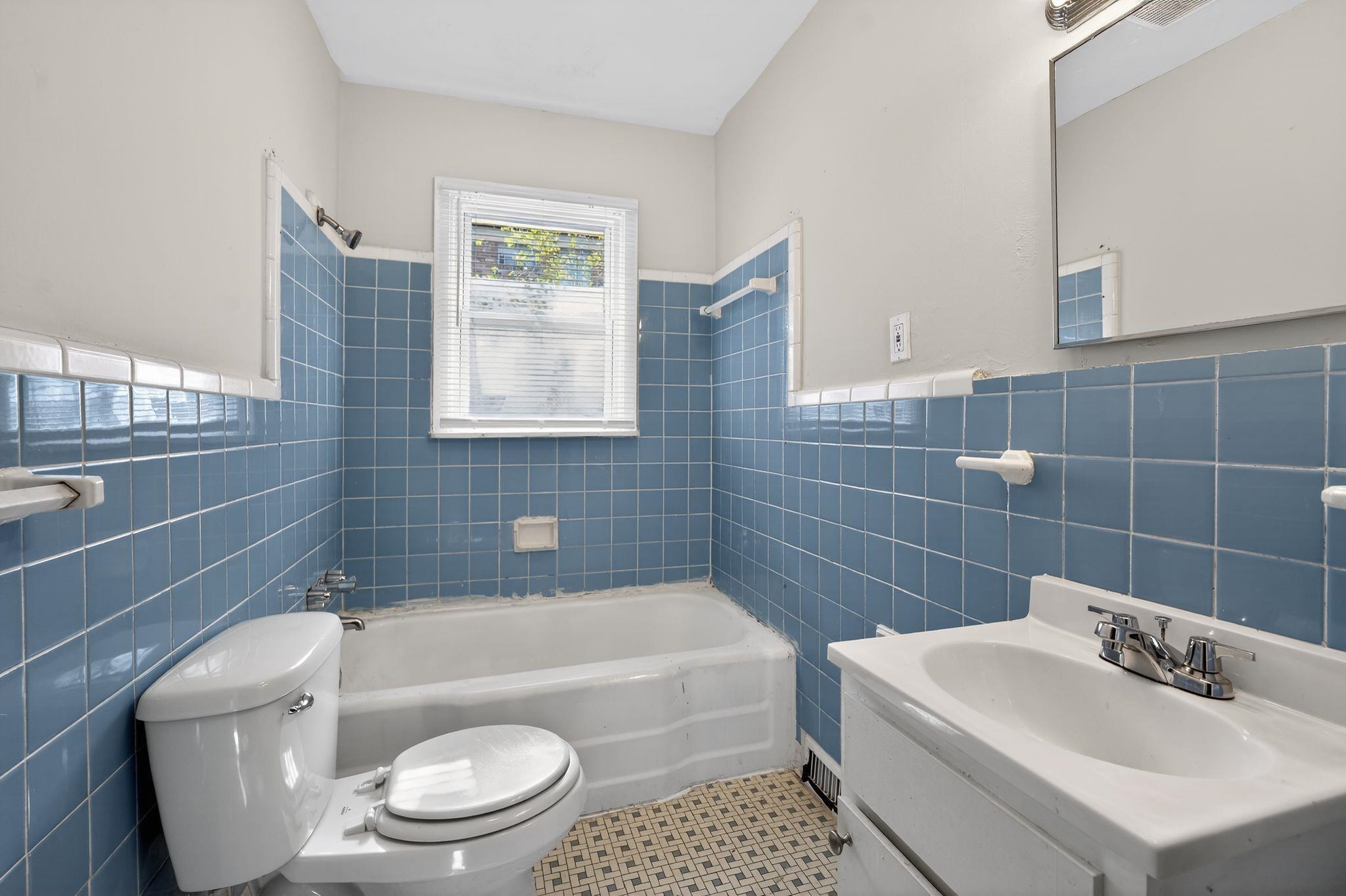 4094 Auburn Rd Property Photo 19