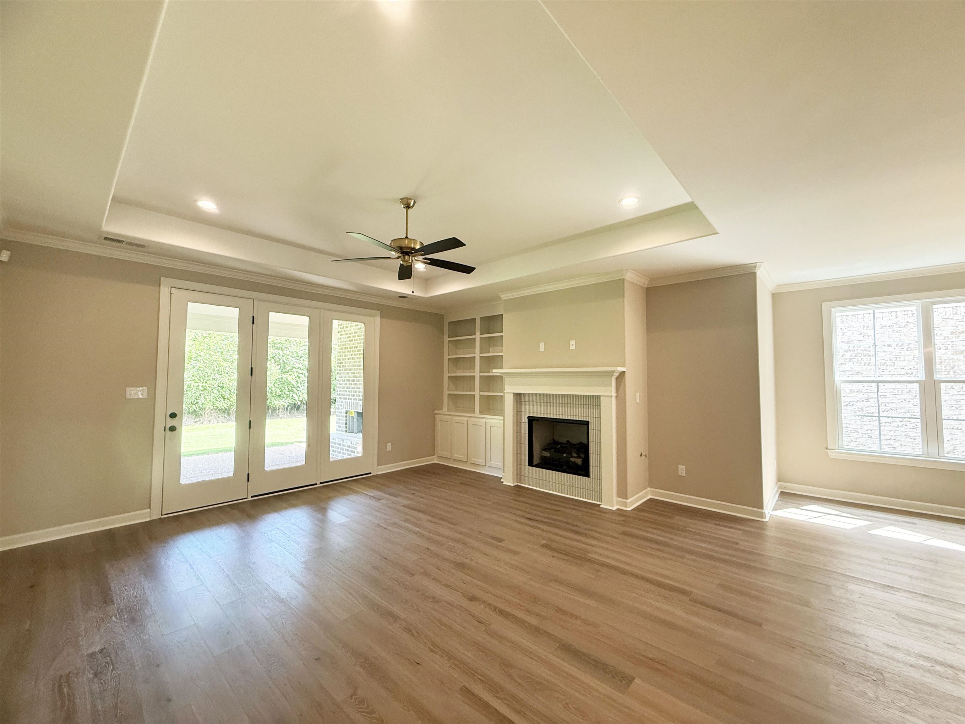 832 Goldenrod Way Property Photo 4