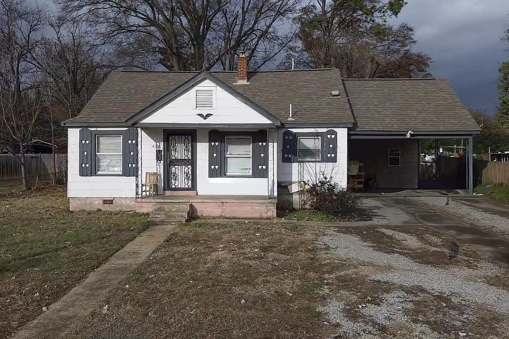 4120 HEMINGWAY AVE Property Photo 1