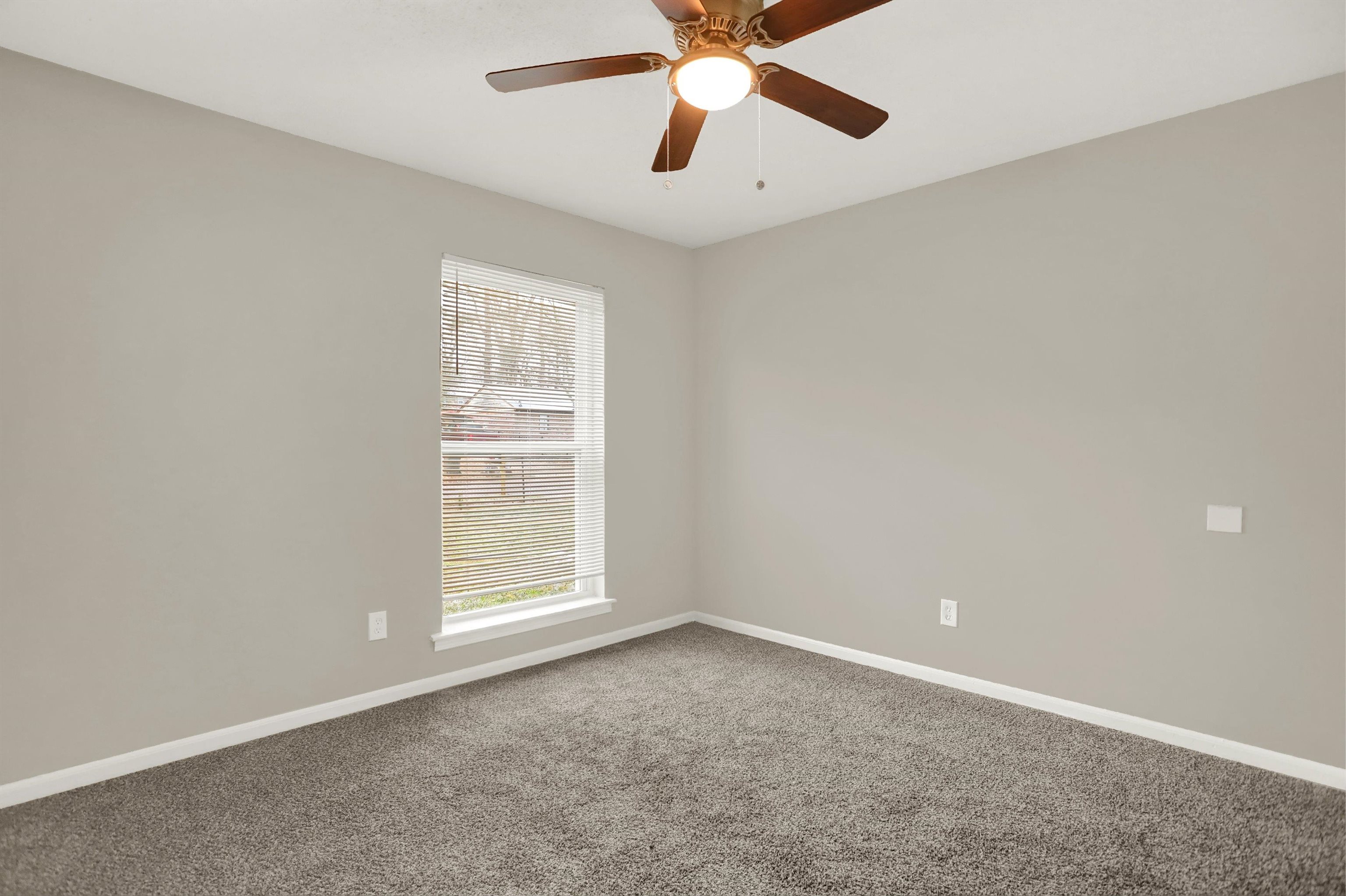 5052 Blacksmith Dr Property Photo 22