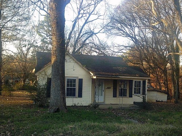 414 HYDE PARK CIR