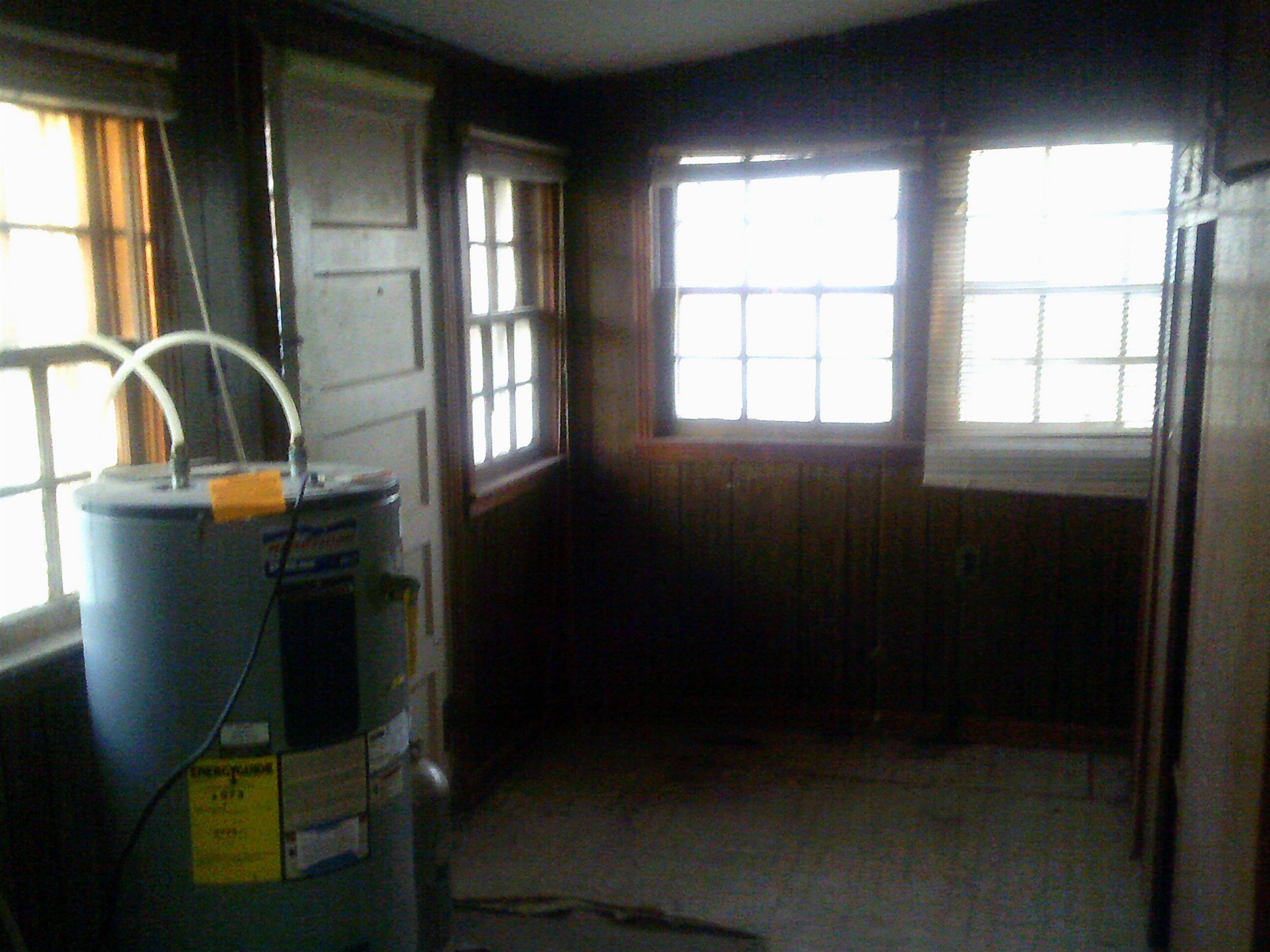 414 Hyde Park Cir Property Photo 13