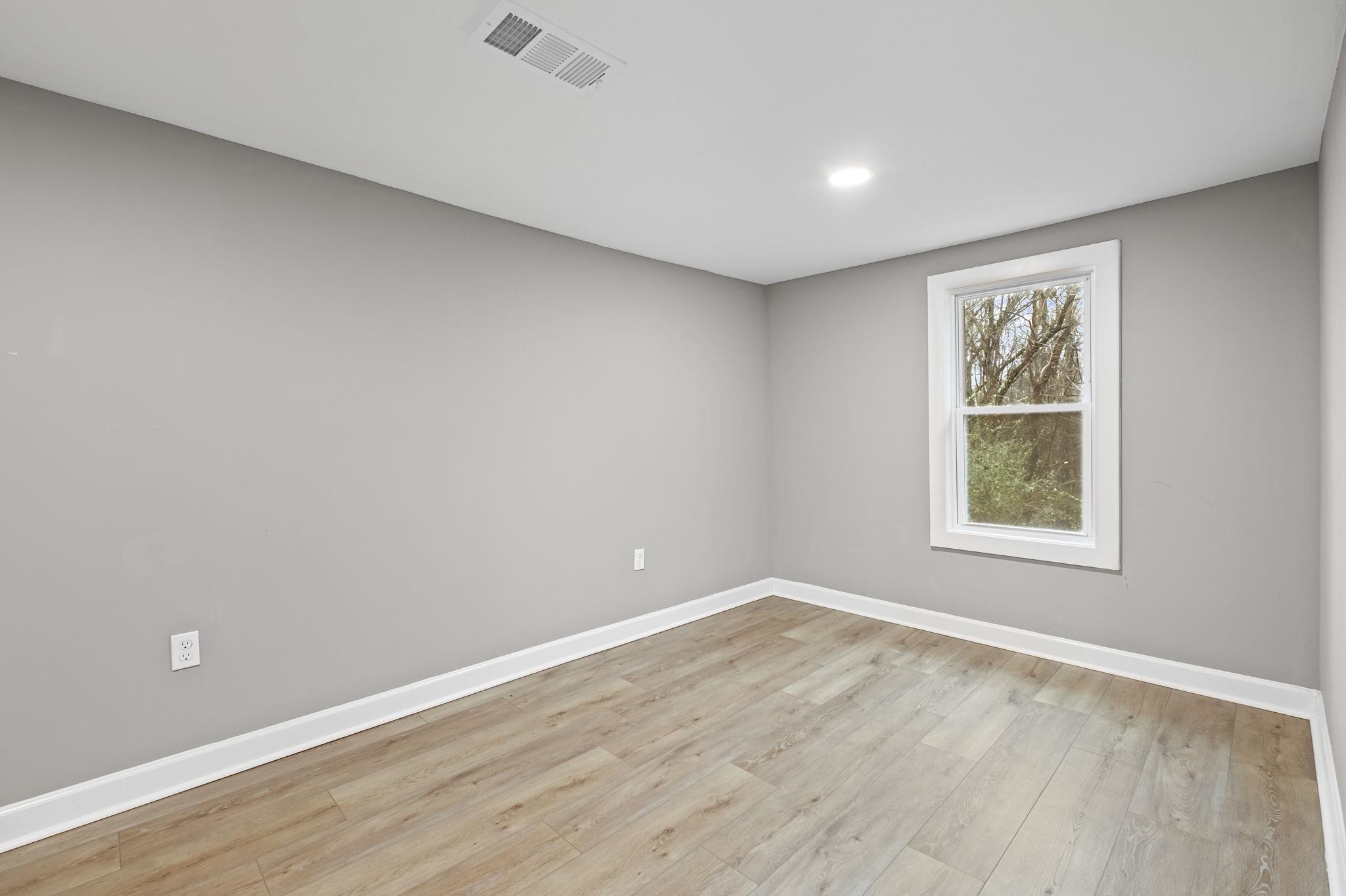 719 Kellum Ln Property Photo 23