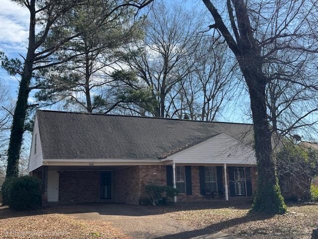 2860 Castleman St Property Photo 3
