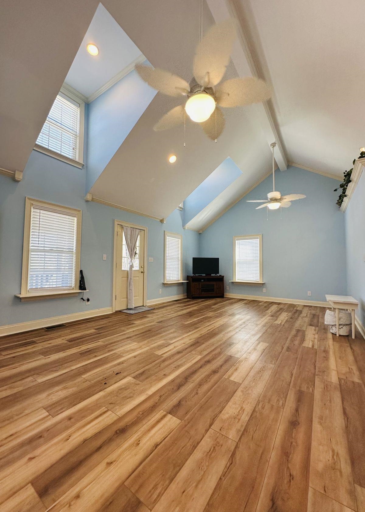 19 Pearl Pky Property Photo 2