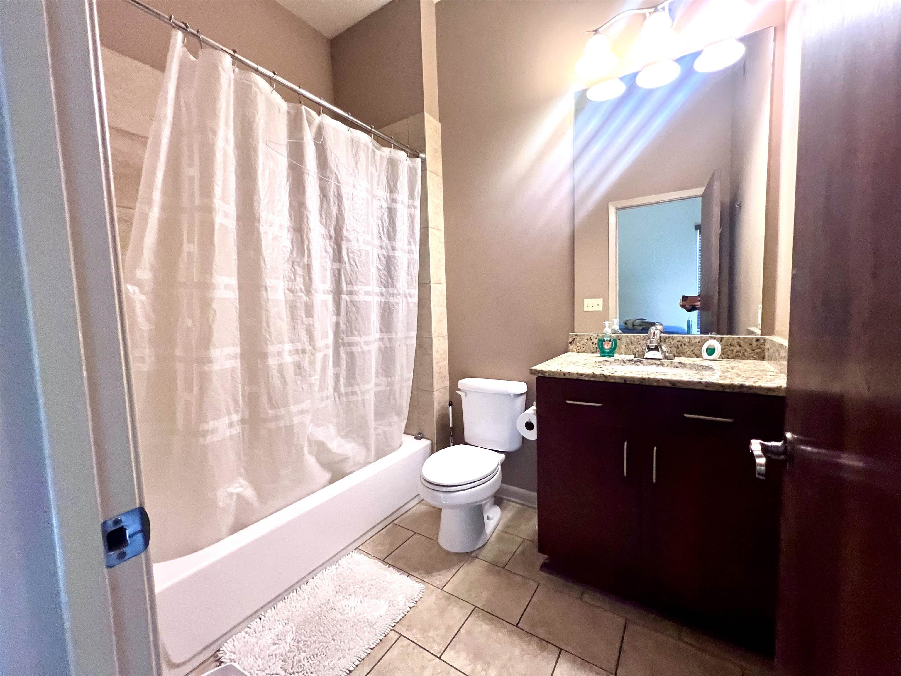 449 Monroe Ave 115 Property Photo 29