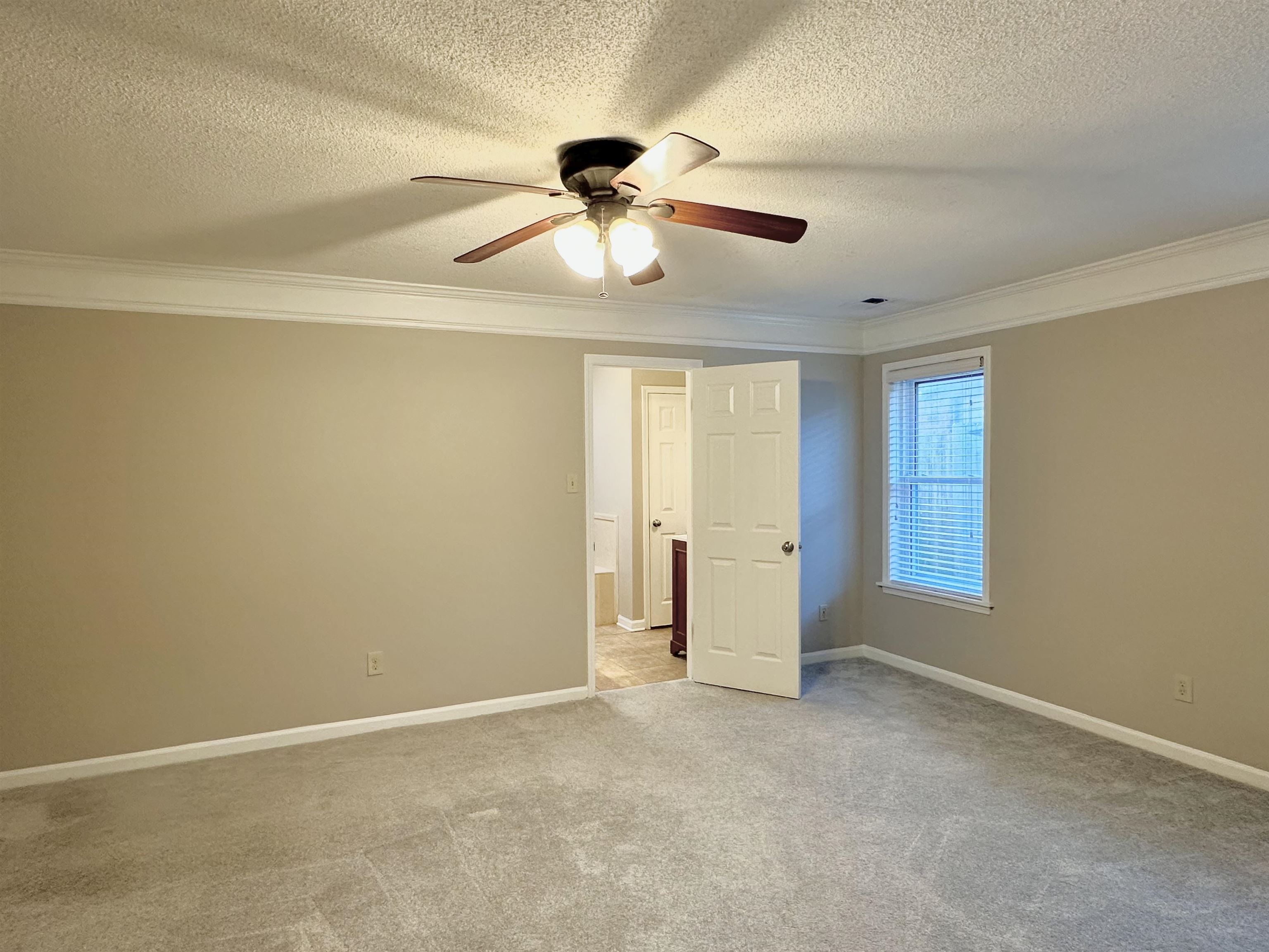 7475 Kingsland Dr Property Photo 12