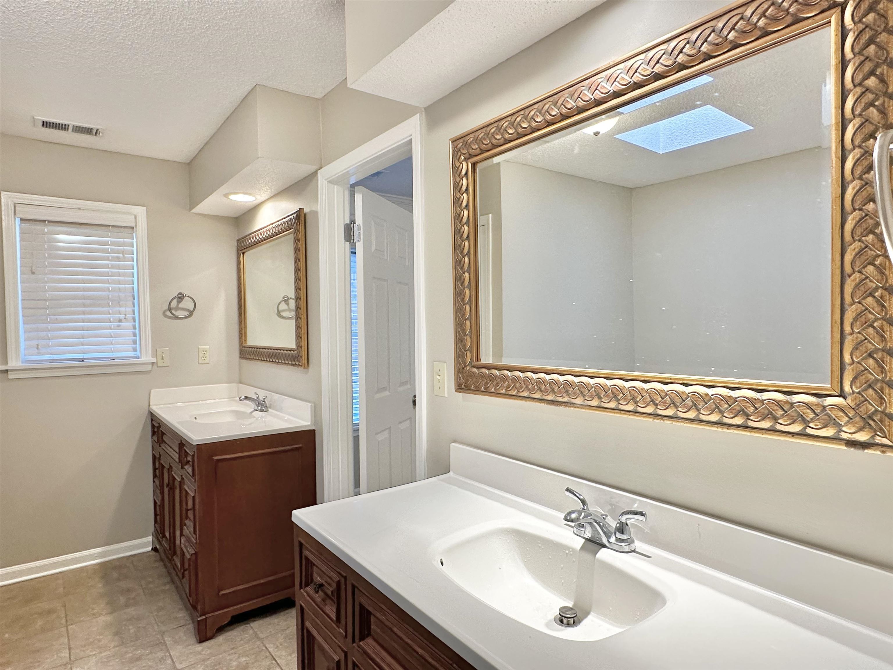 7475 Kingsland Dr Property Photo 14