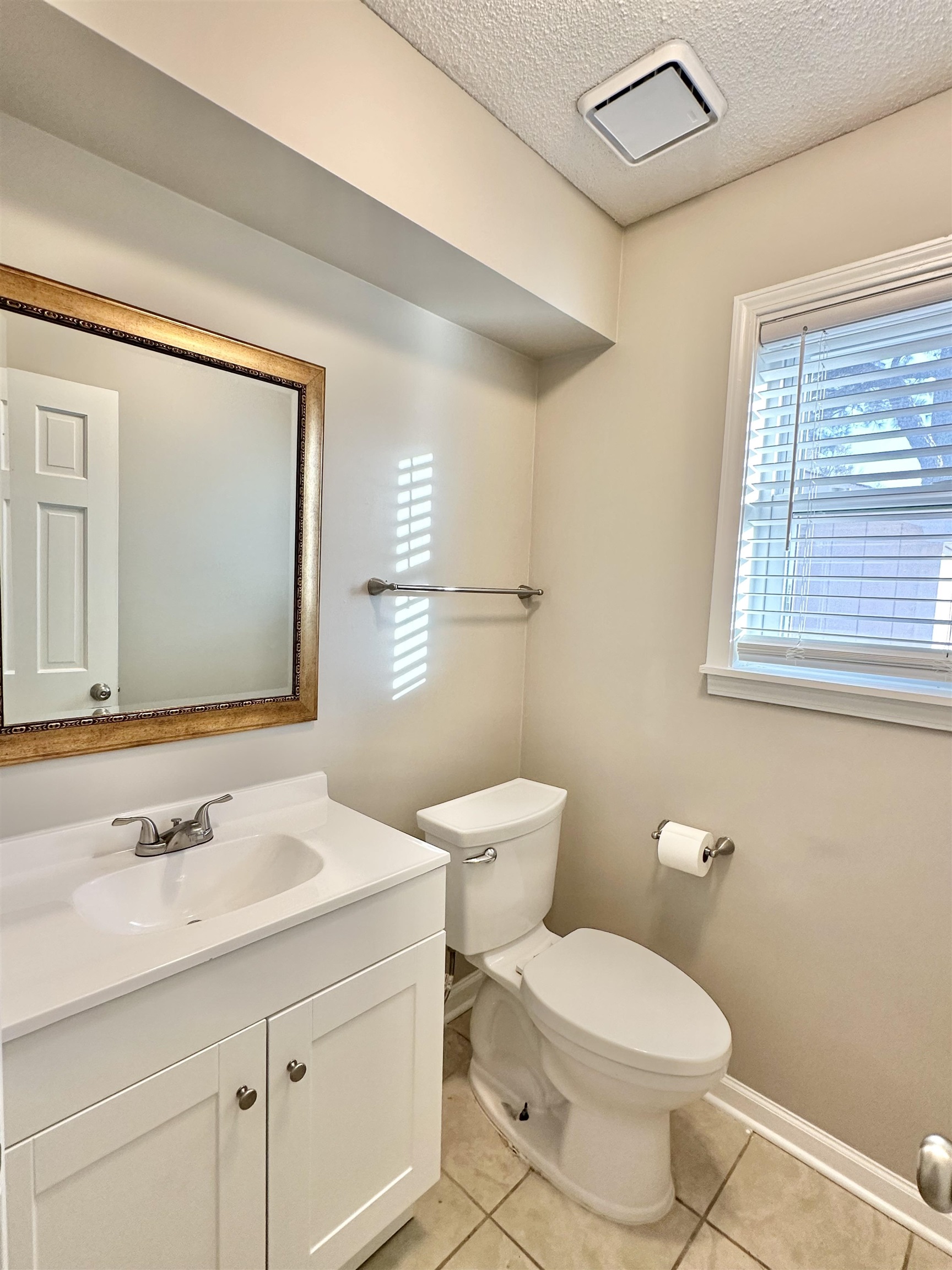7475 Kingsland Dr Property Photo 22