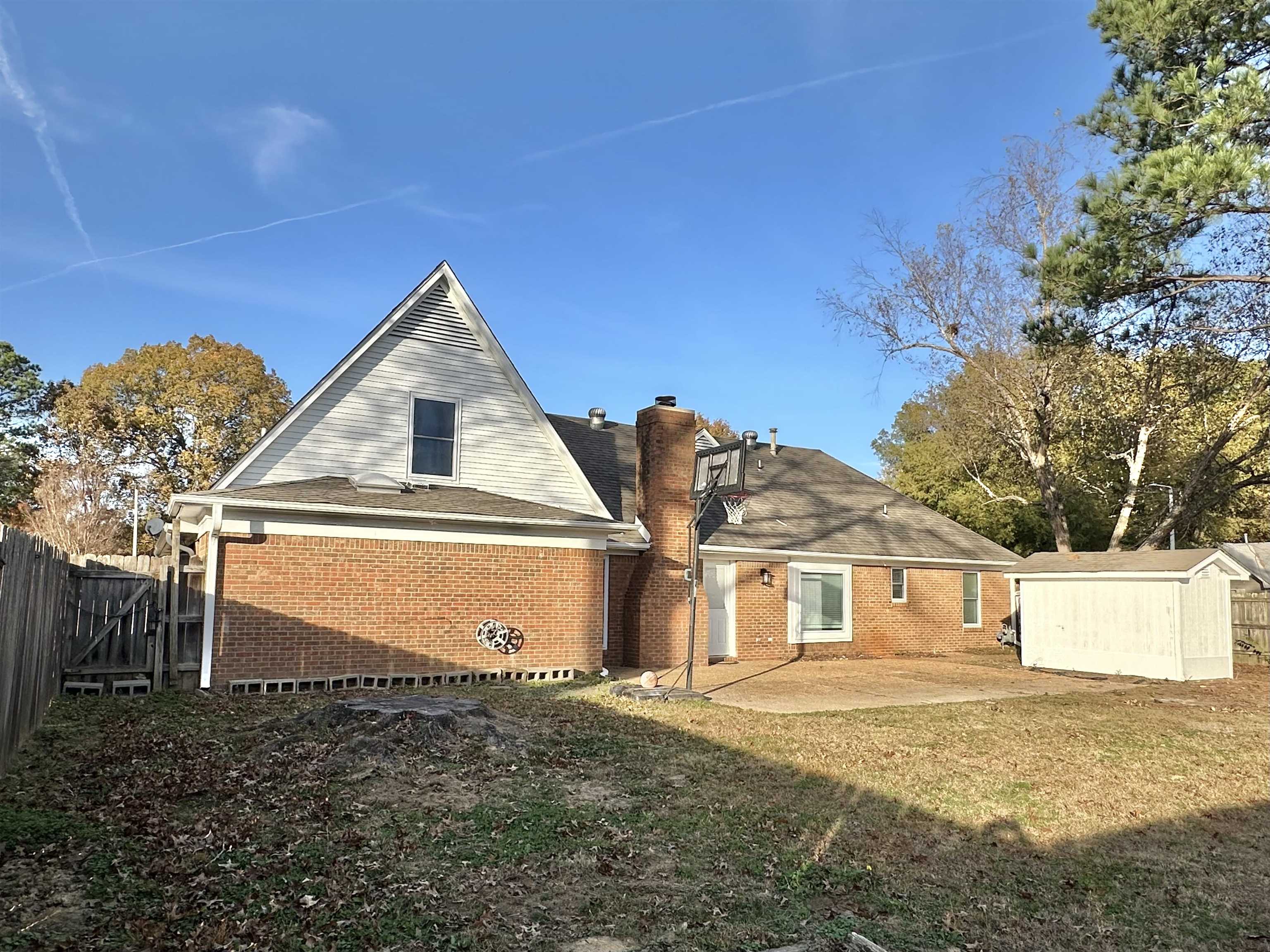 7475 Kingsland Dr Property Photo 29