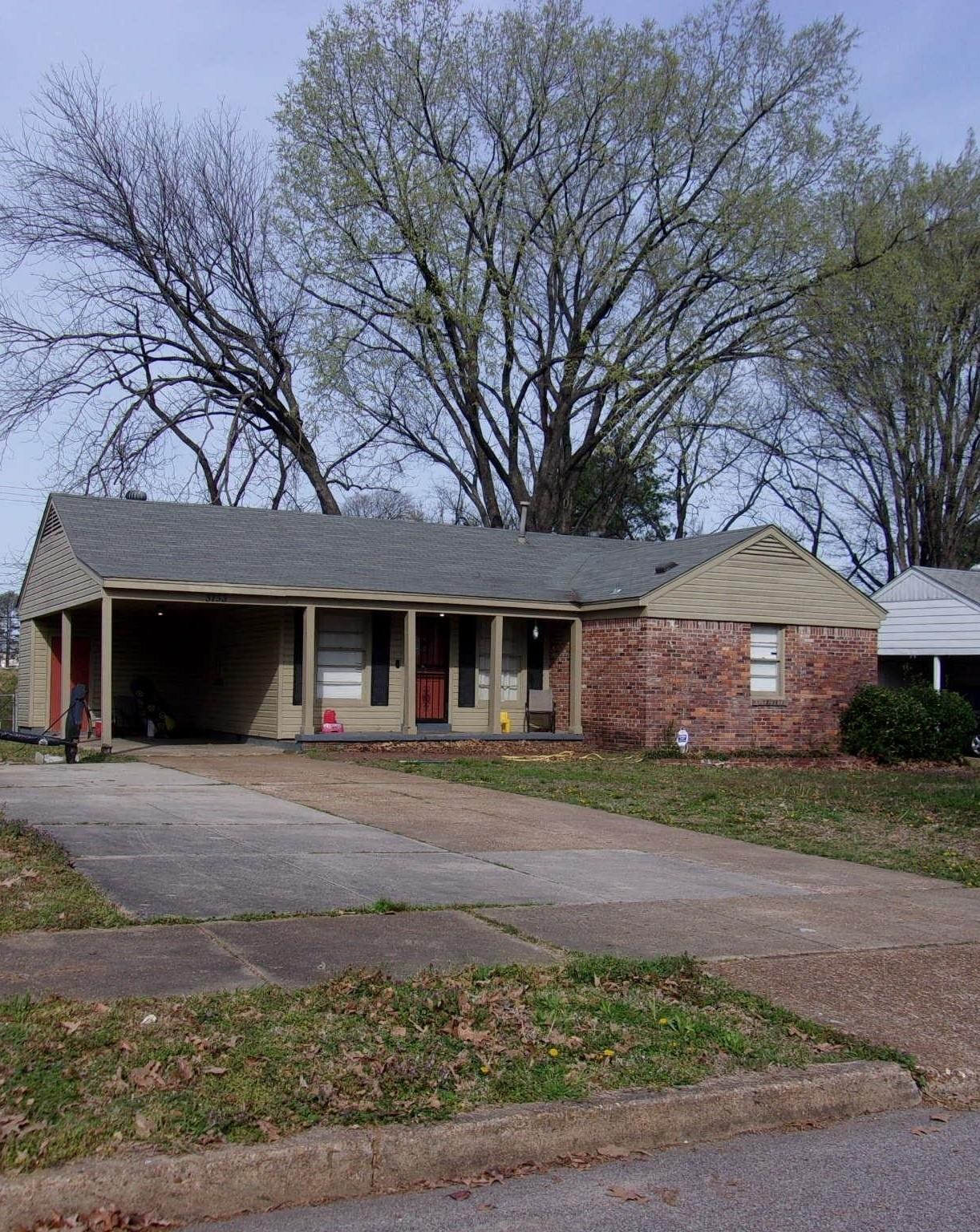 3733 Brompton Ave Property Photo 3