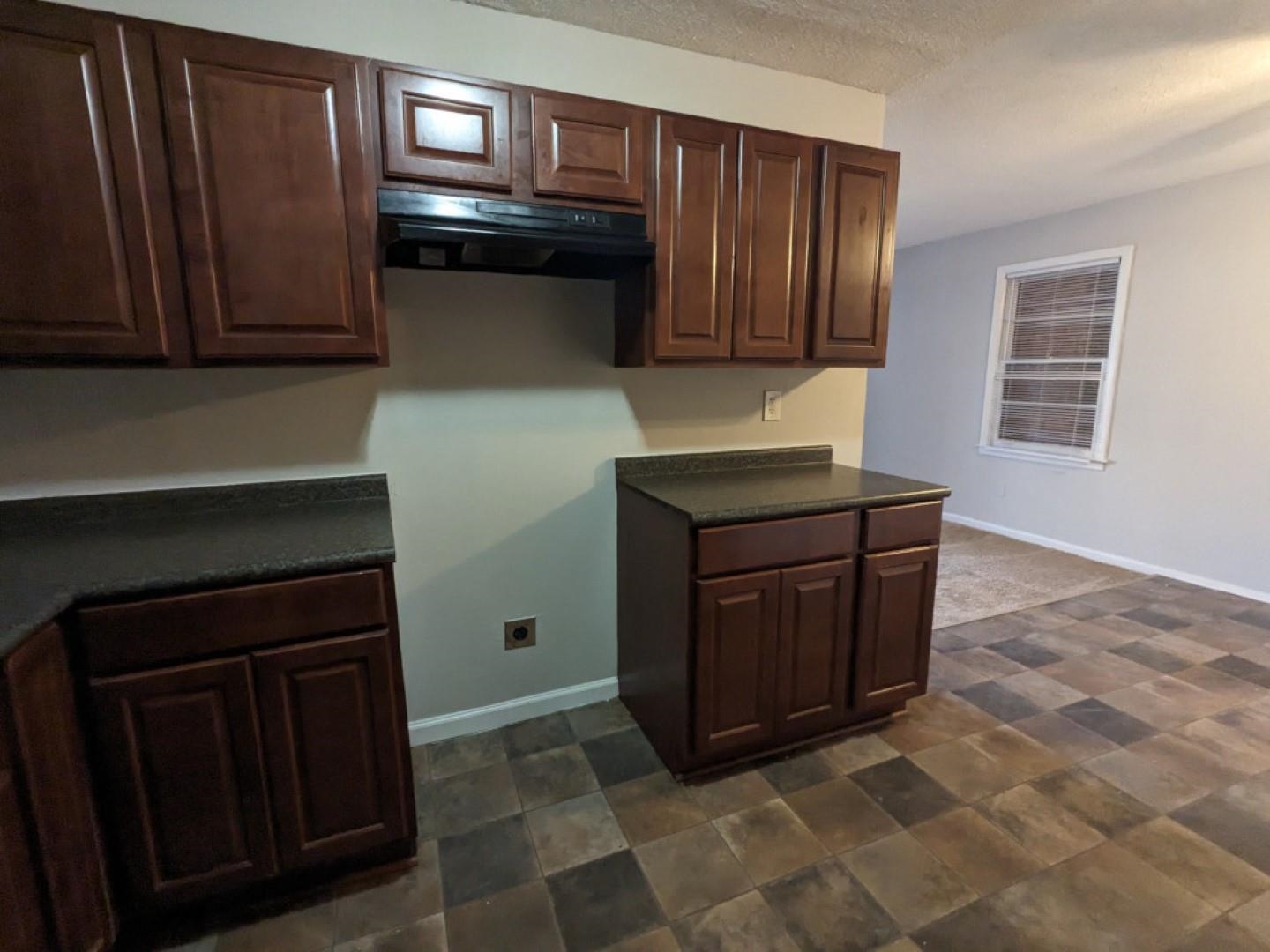 3733 Brompton Ave Property Photo 10