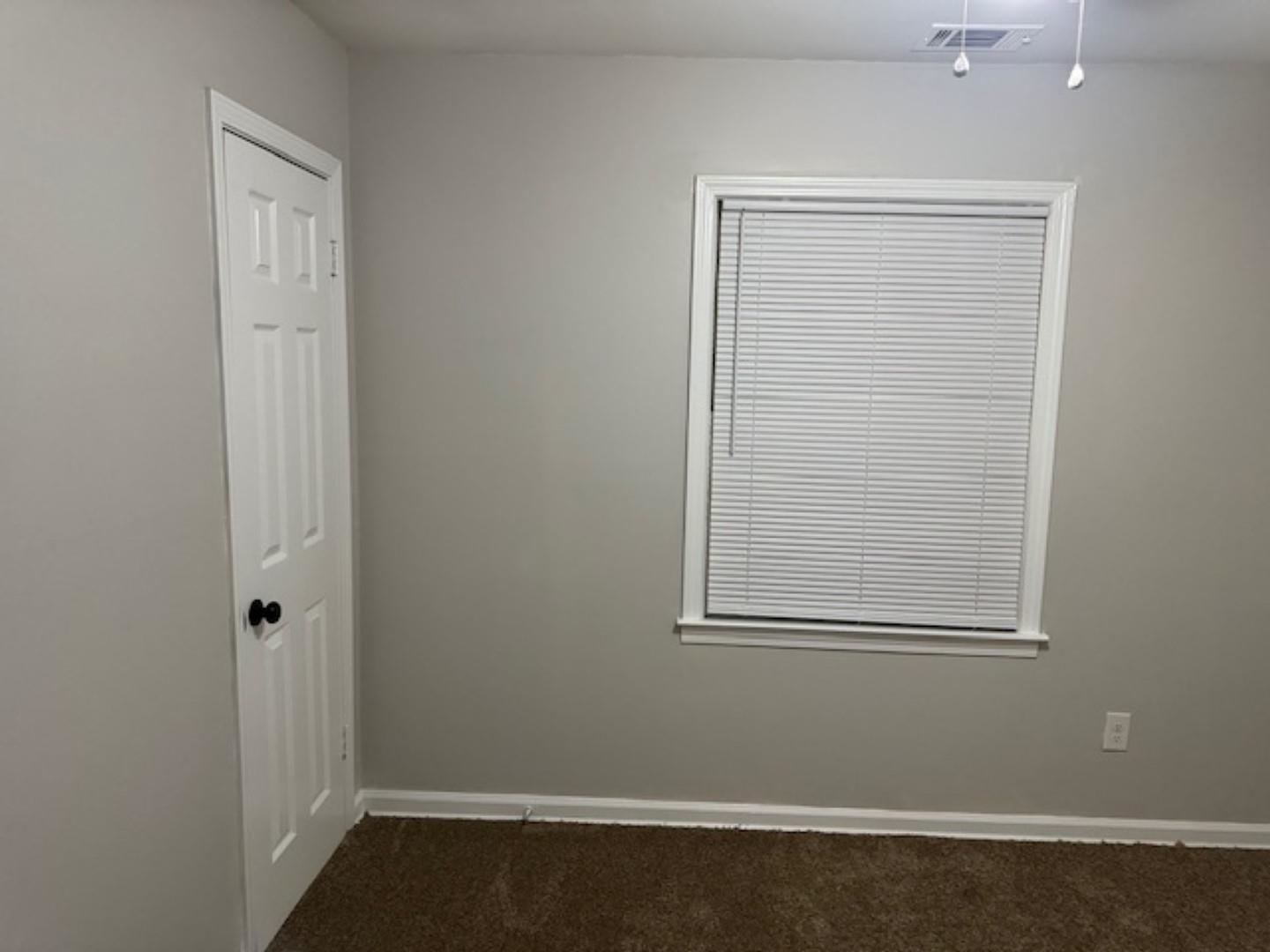 3733 Brompton Ave Property Photo 19