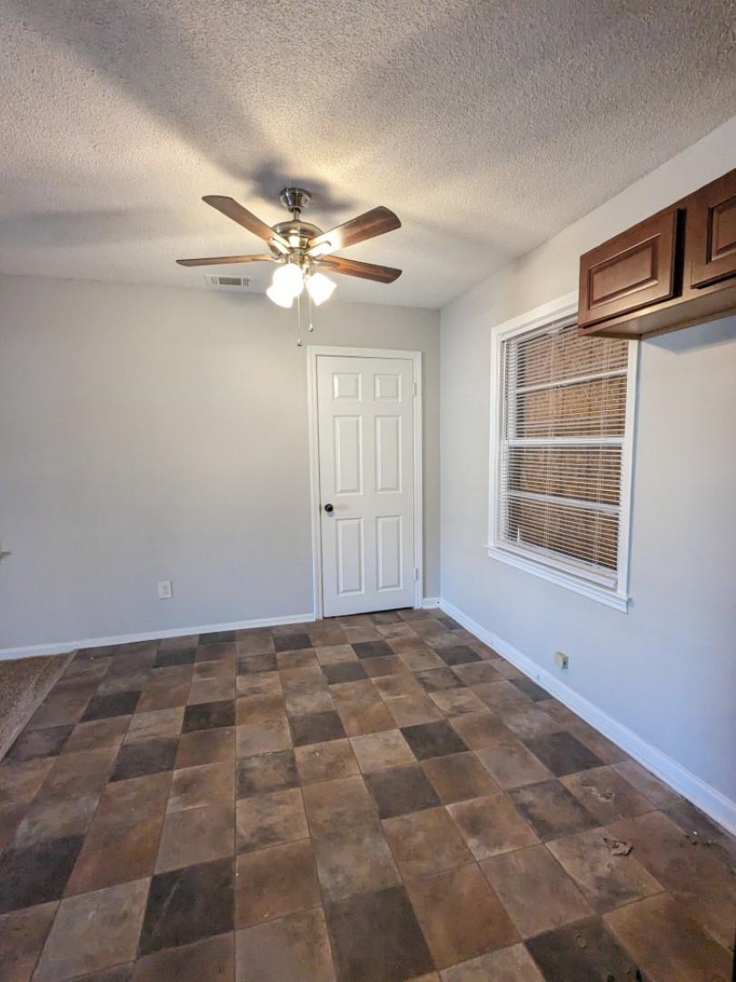 3733 Brompton Ave Property Photo 26