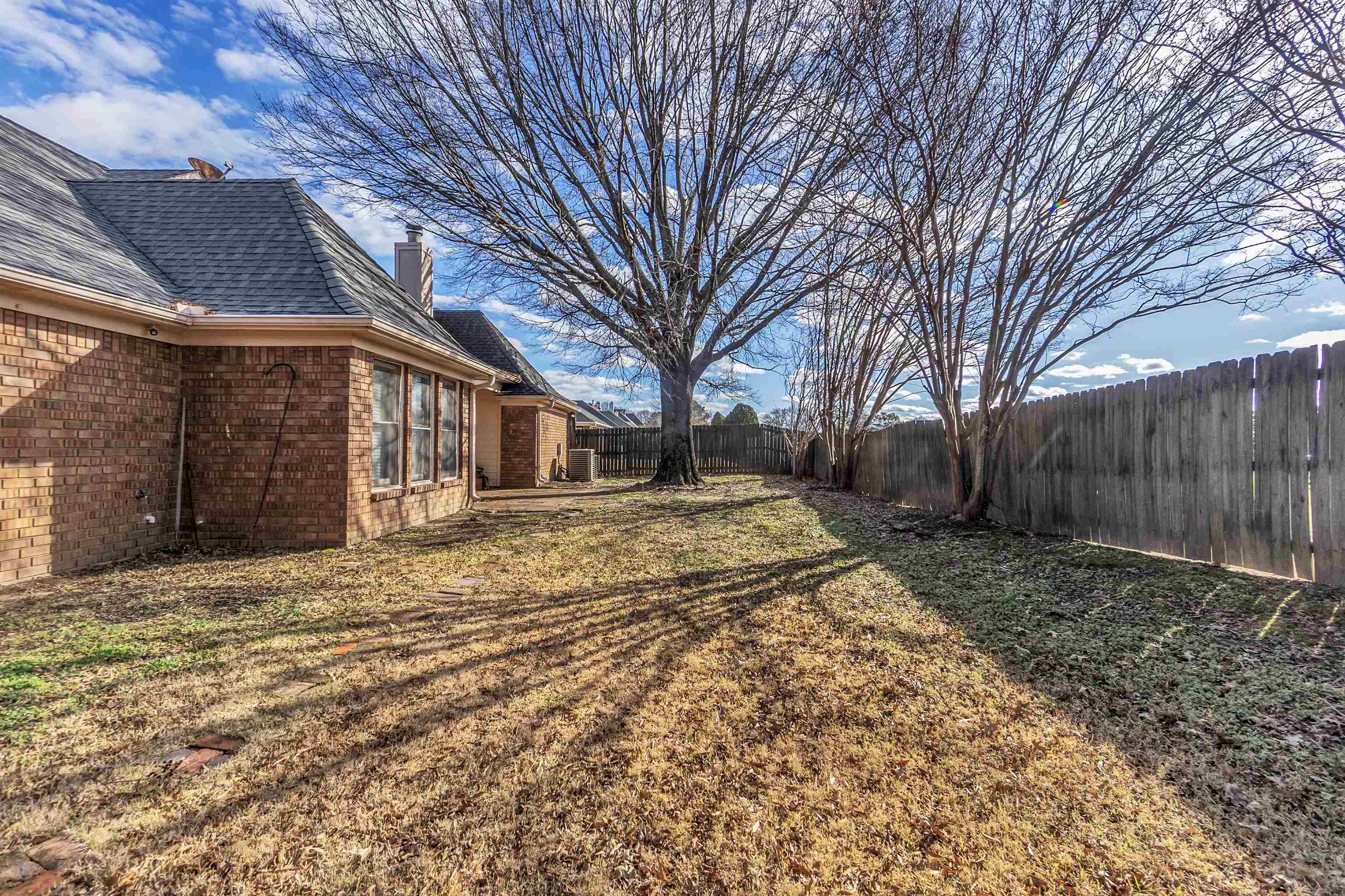 7563 Cordova Club Dr E Property Photo 28