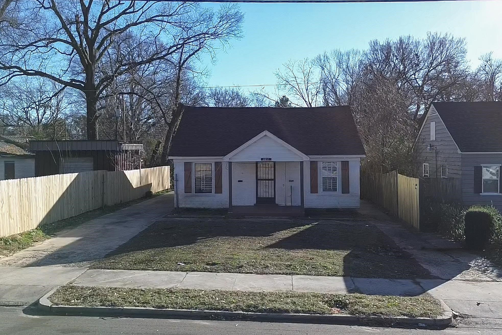 3051 Park Ave Property Photo 1
