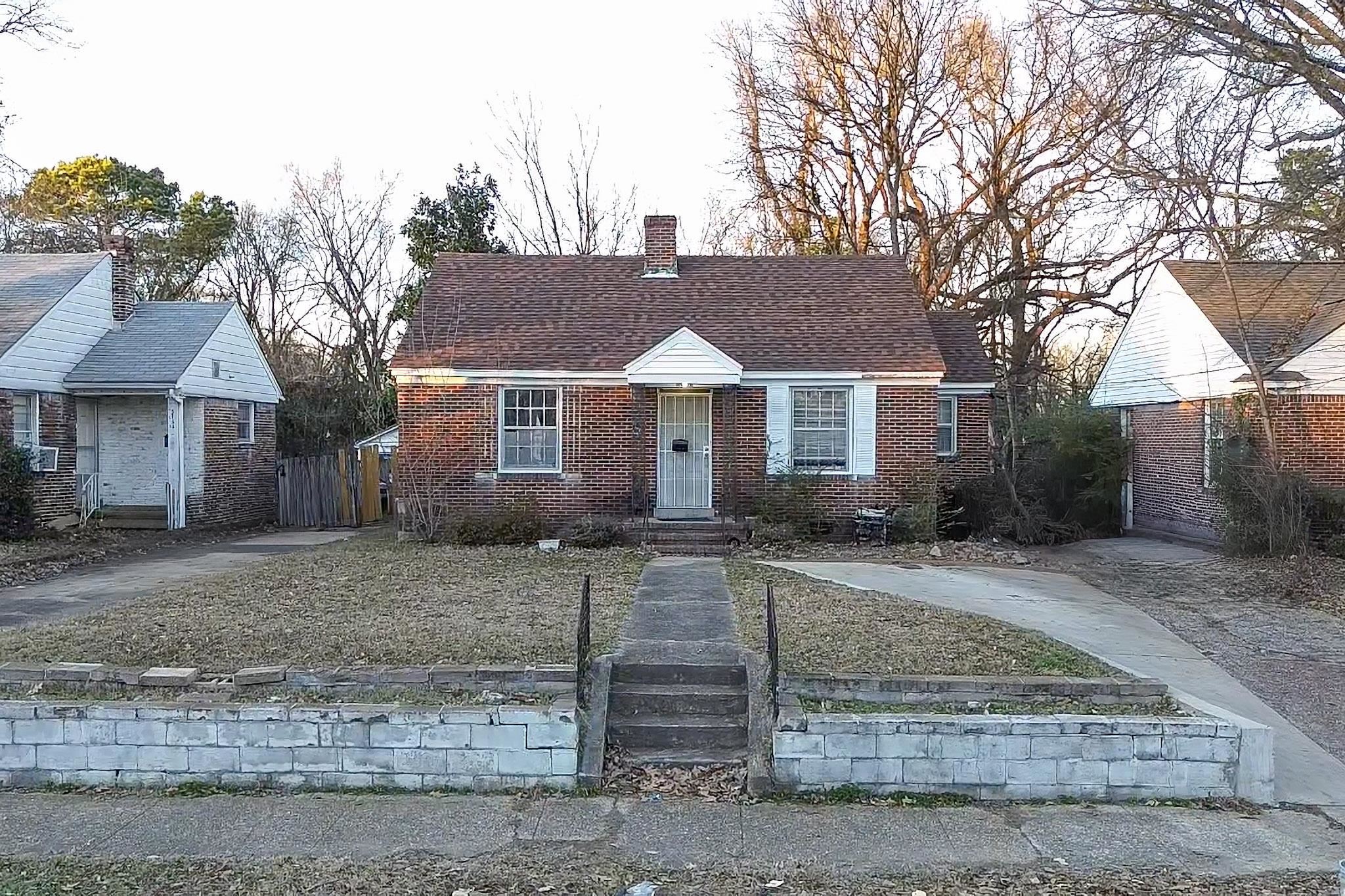 3768 FAXON AVE Property Photo 1