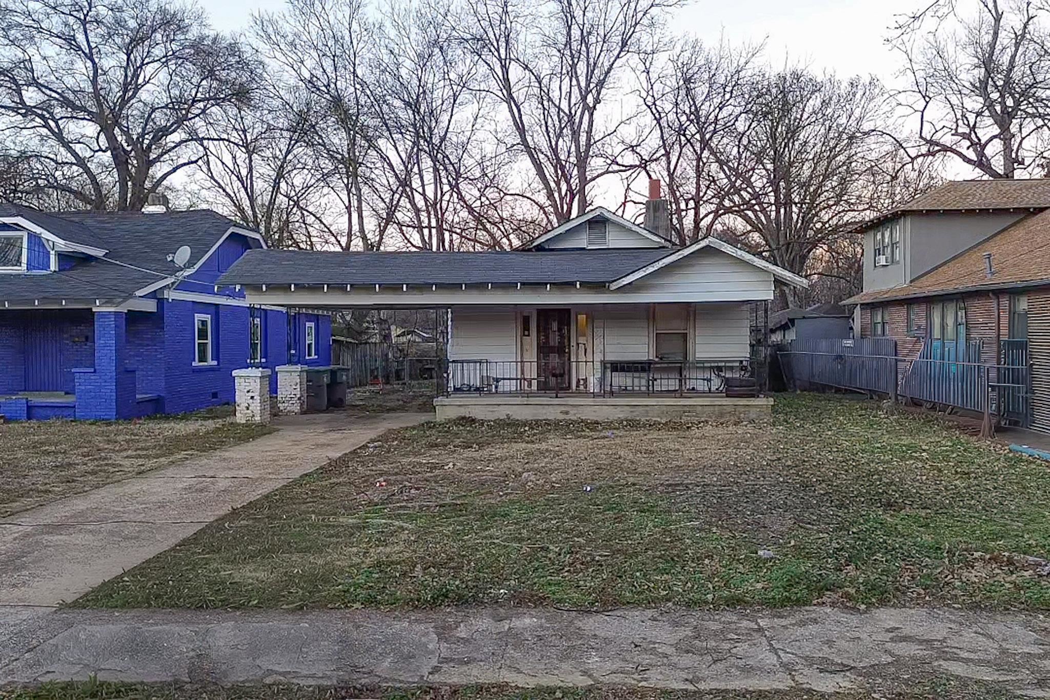 3418 BOWEN AVE Property Photo 1