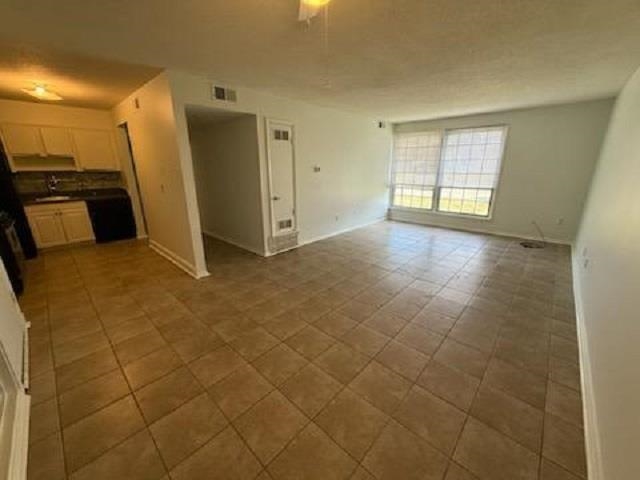 45 N Belvedere Blvd Ne 102 Property Photo 4