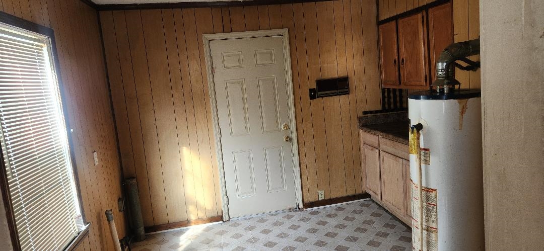140 Temple Ave Property Photo 3