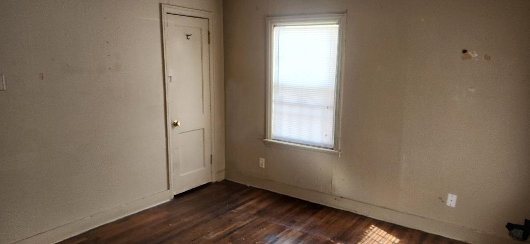 140 Temple Ave Property Photo 14